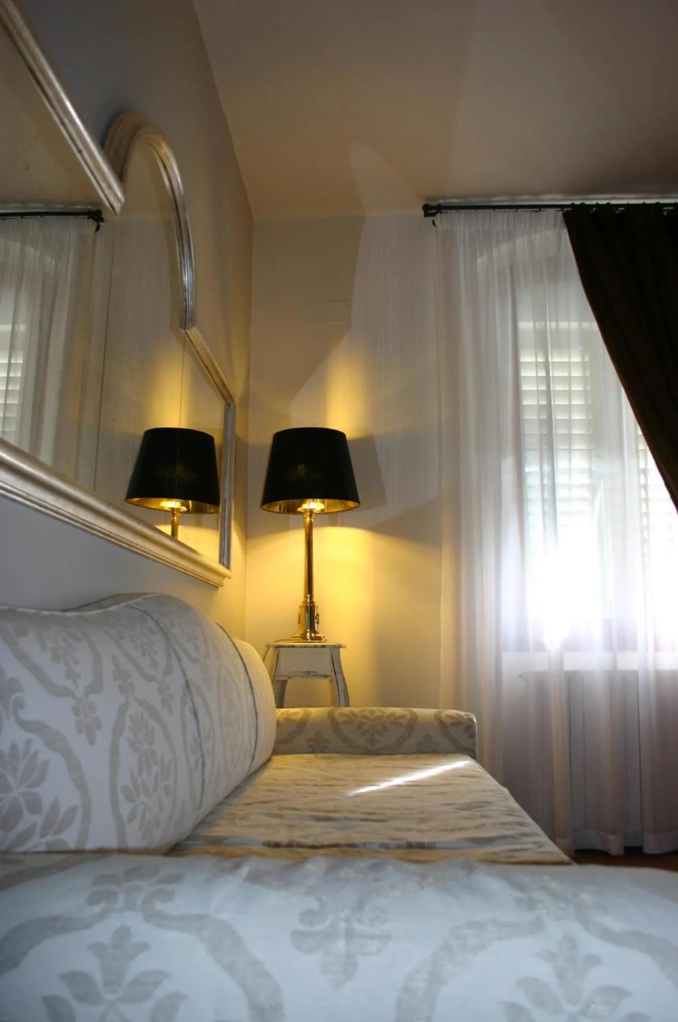 Bed in I Parigi Corbinelli Residenze