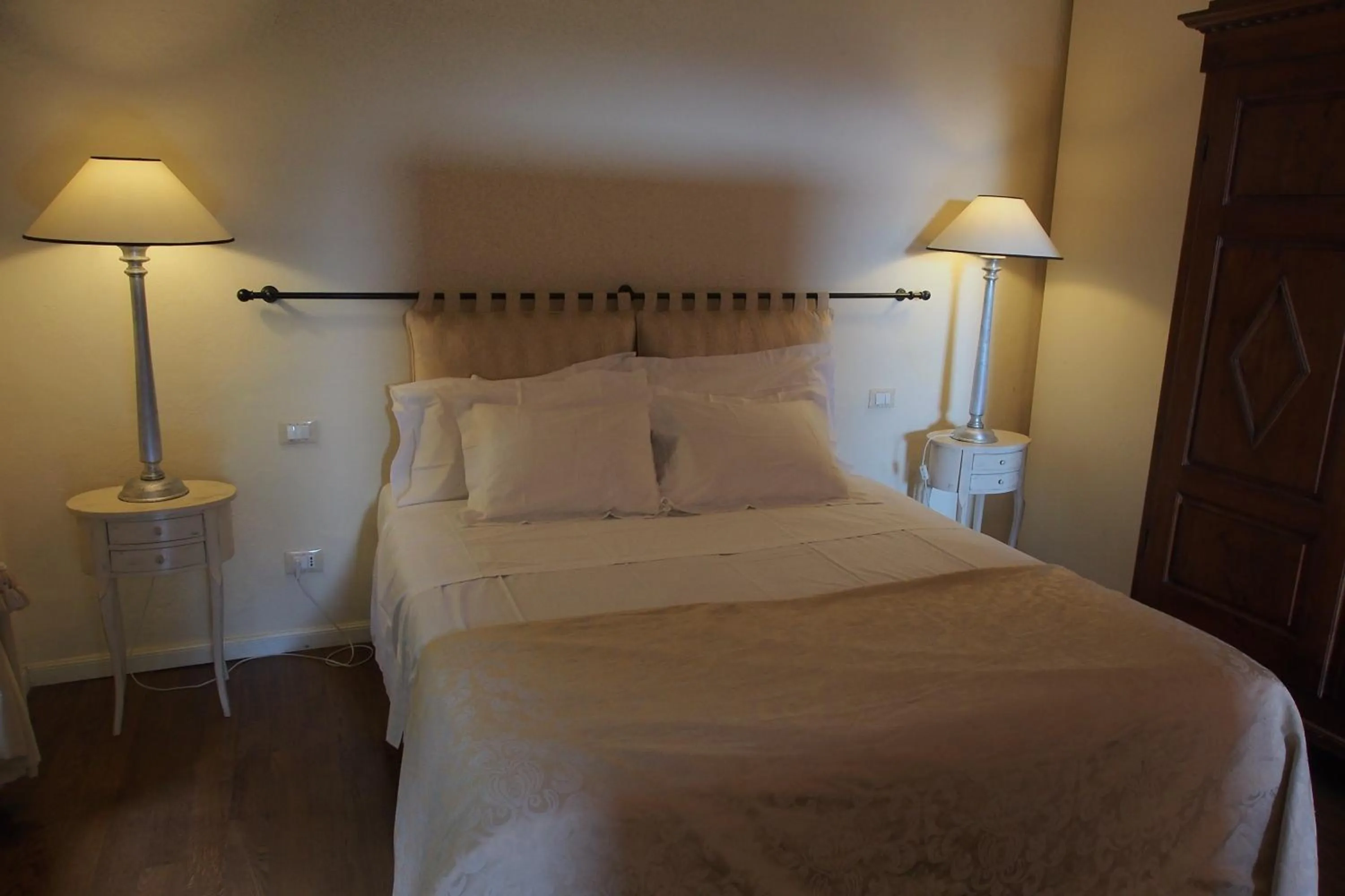 Bed in I Parigi Corbinelli Residenze