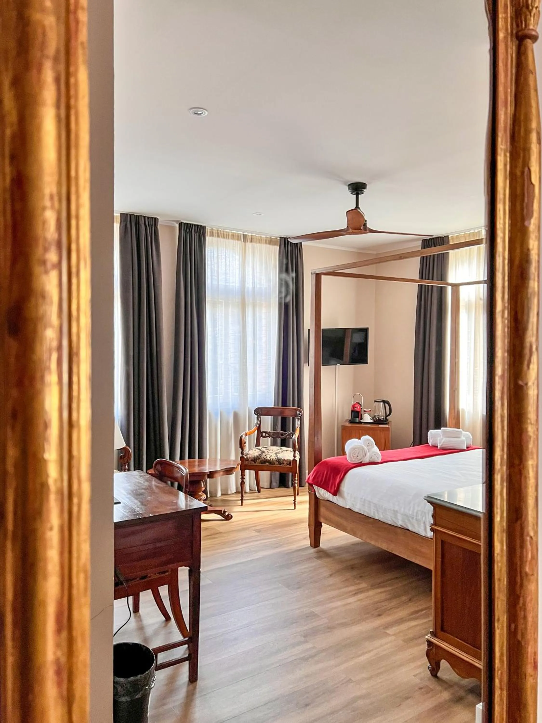 Bedroom, Bed in Convento Boutique Hotel