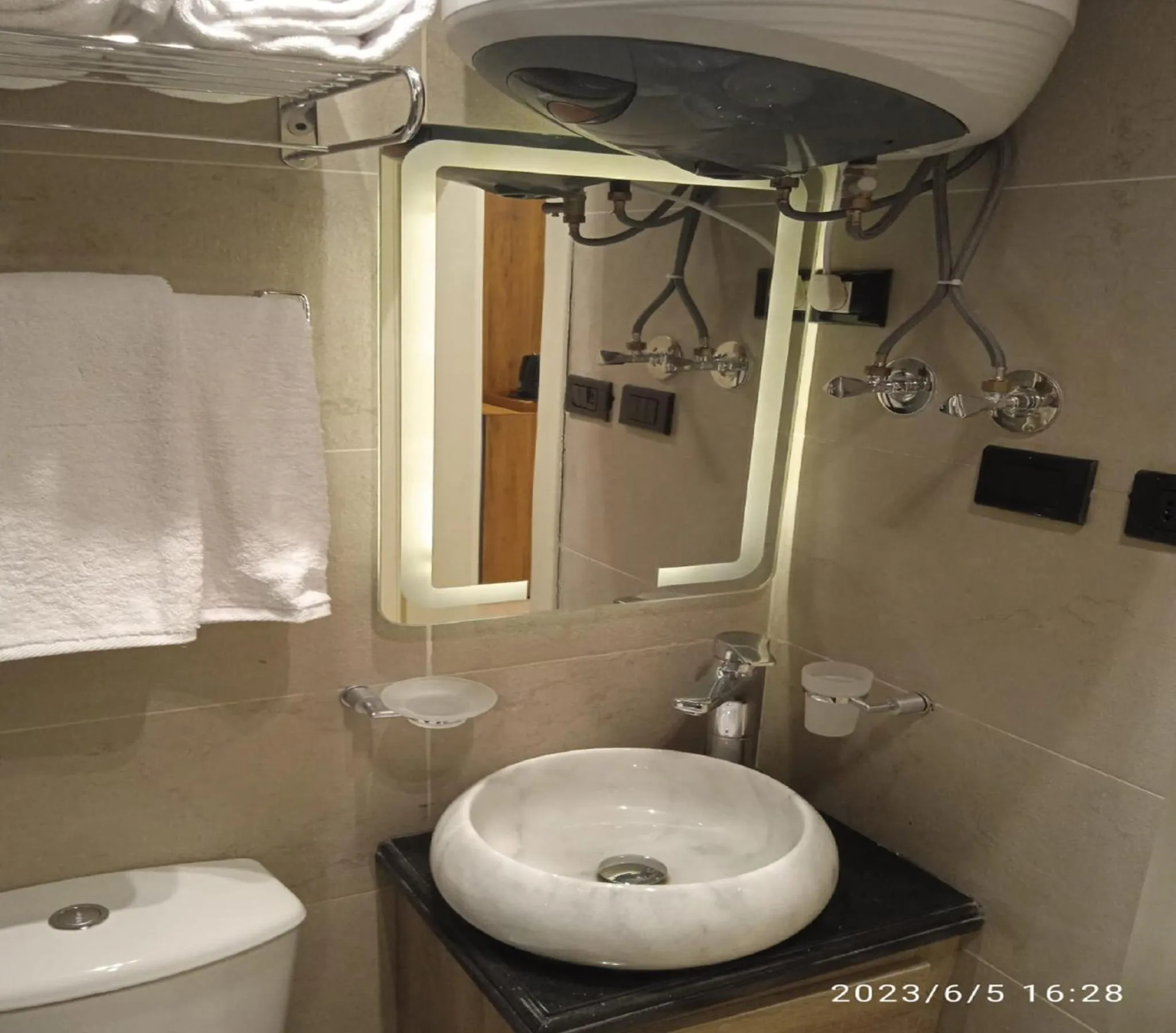 Bathroom in Pyramids Gem Plaza Hotel