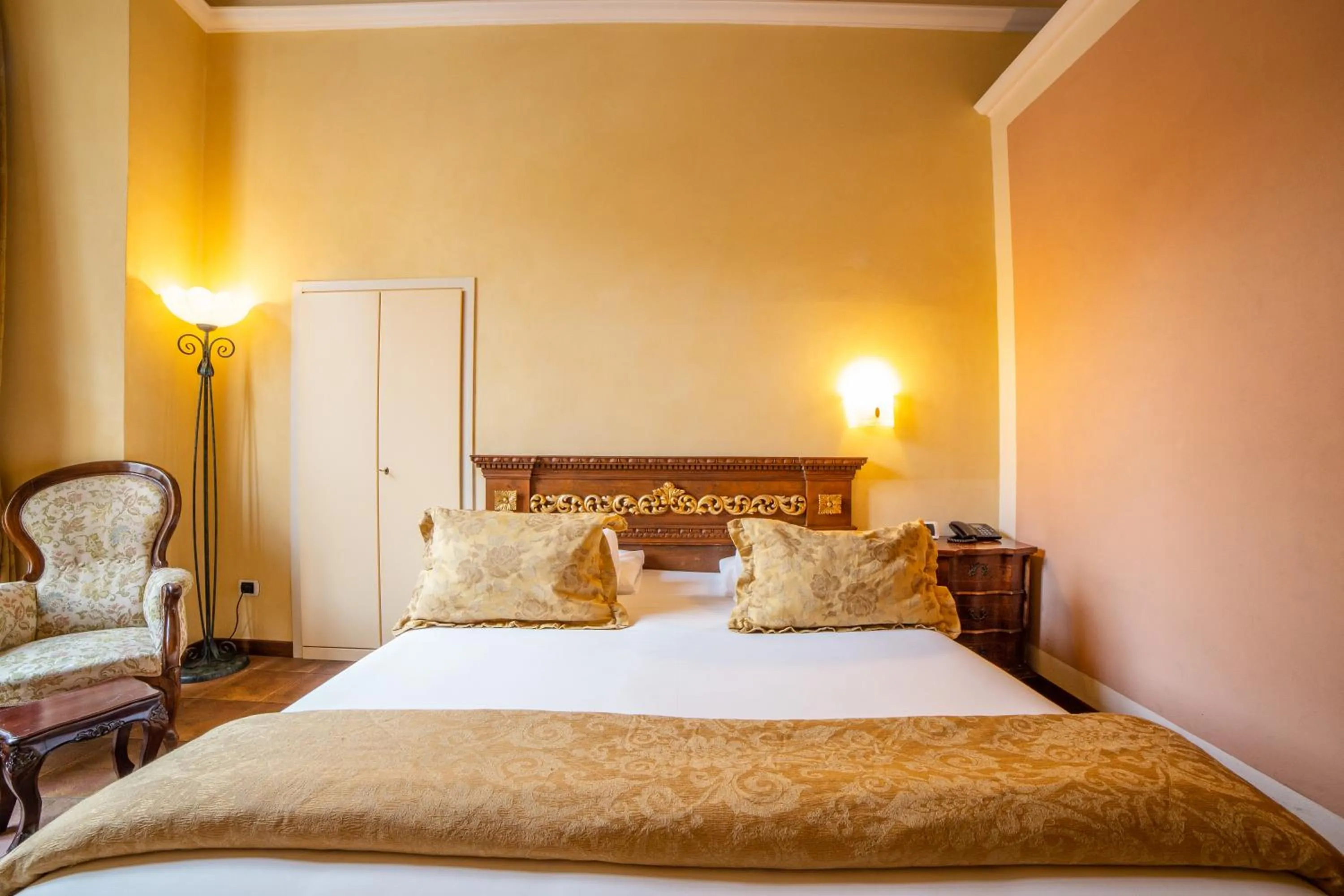 Bed in B&B Galileo 2000