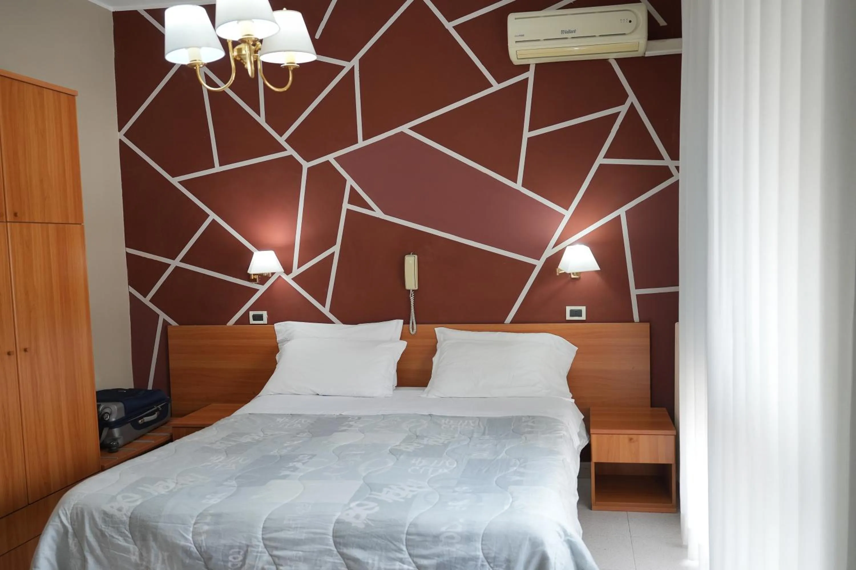 Balcony/Terrace, Bed in Hotel Marconi