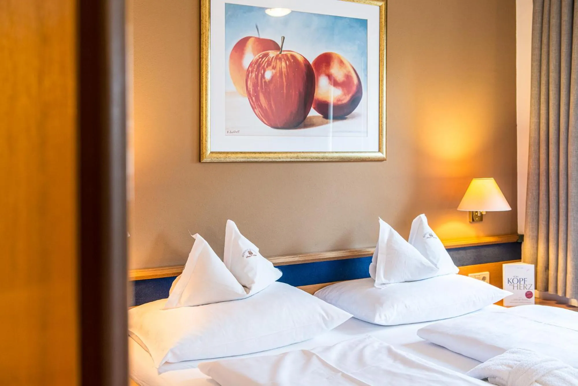 Bed in Alphotel Stocker Alpine Wellnesshotel