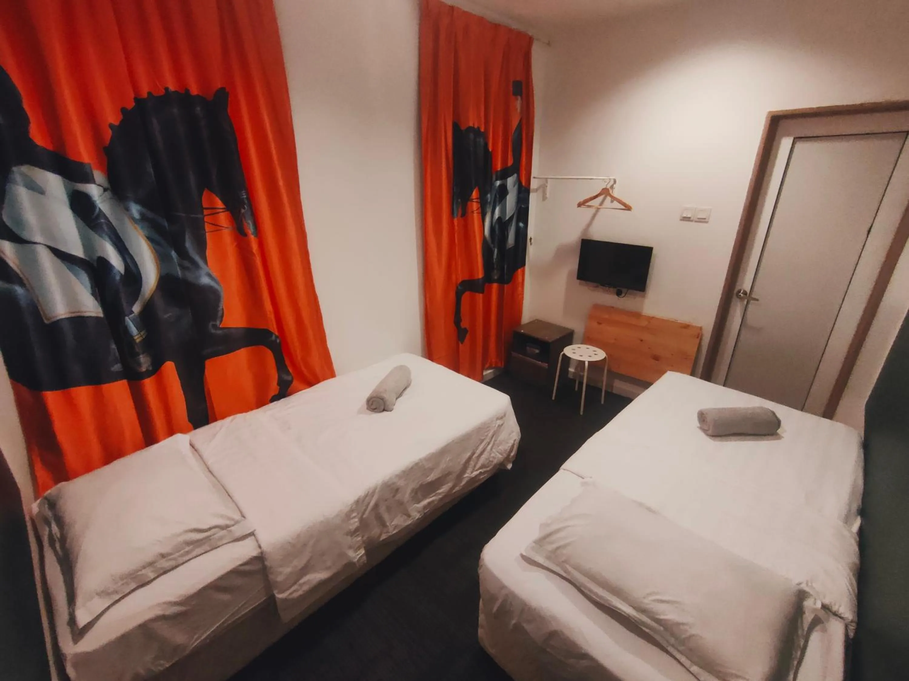 Allbes Parklands Hotel