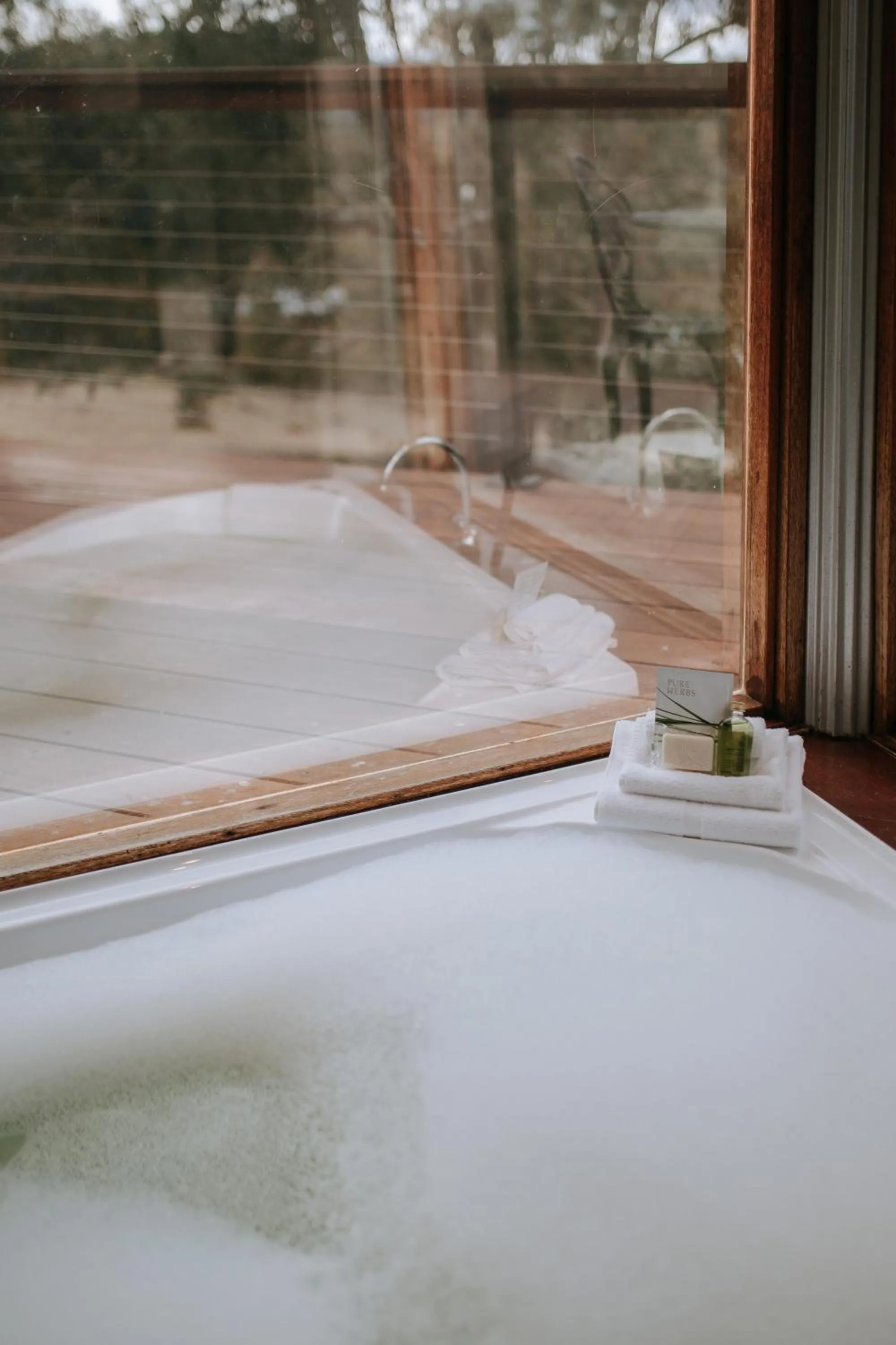 Natural landscape in Eagle View Escape