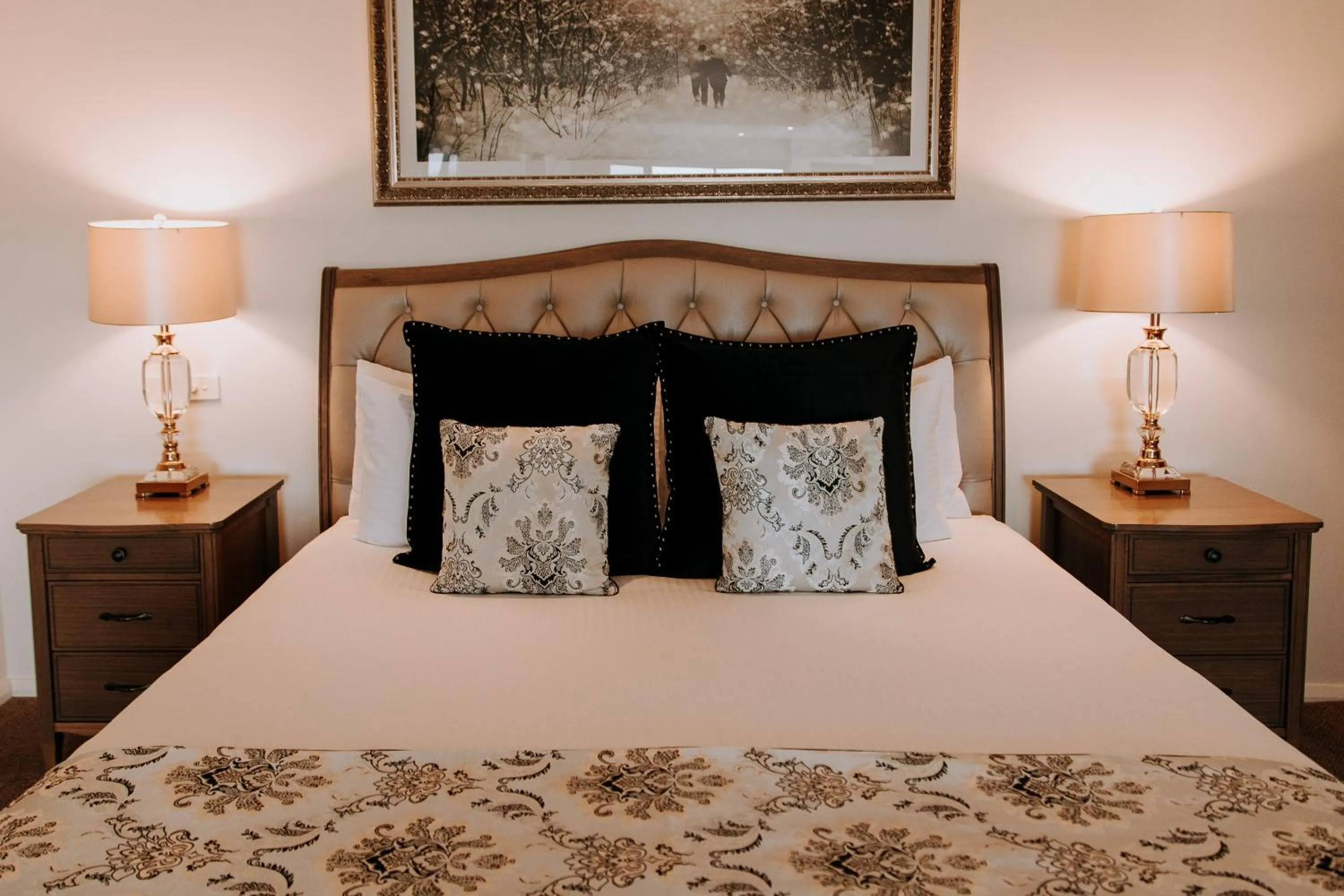 Bedroom, Bed in Eagle View Escape