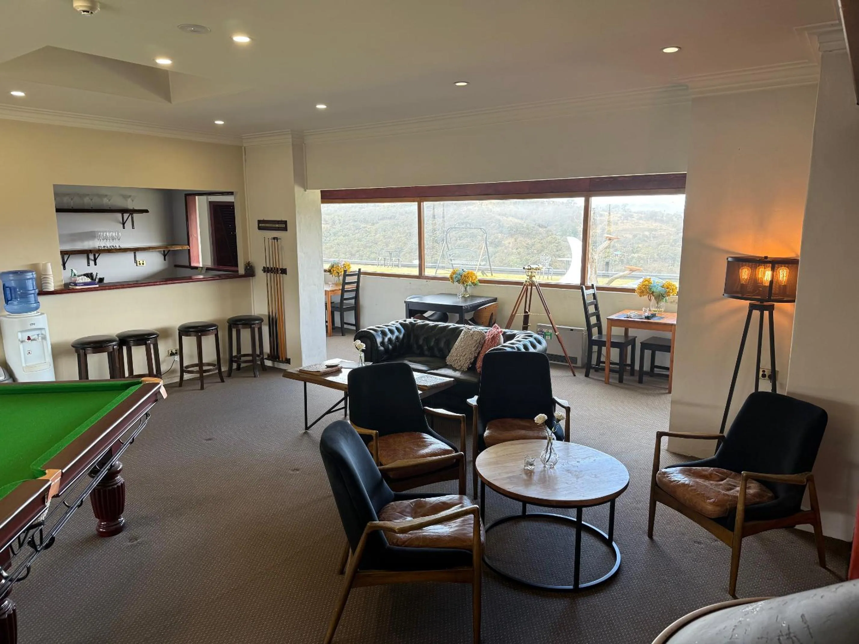 Restaurant/places to eat in Eagle View Escape