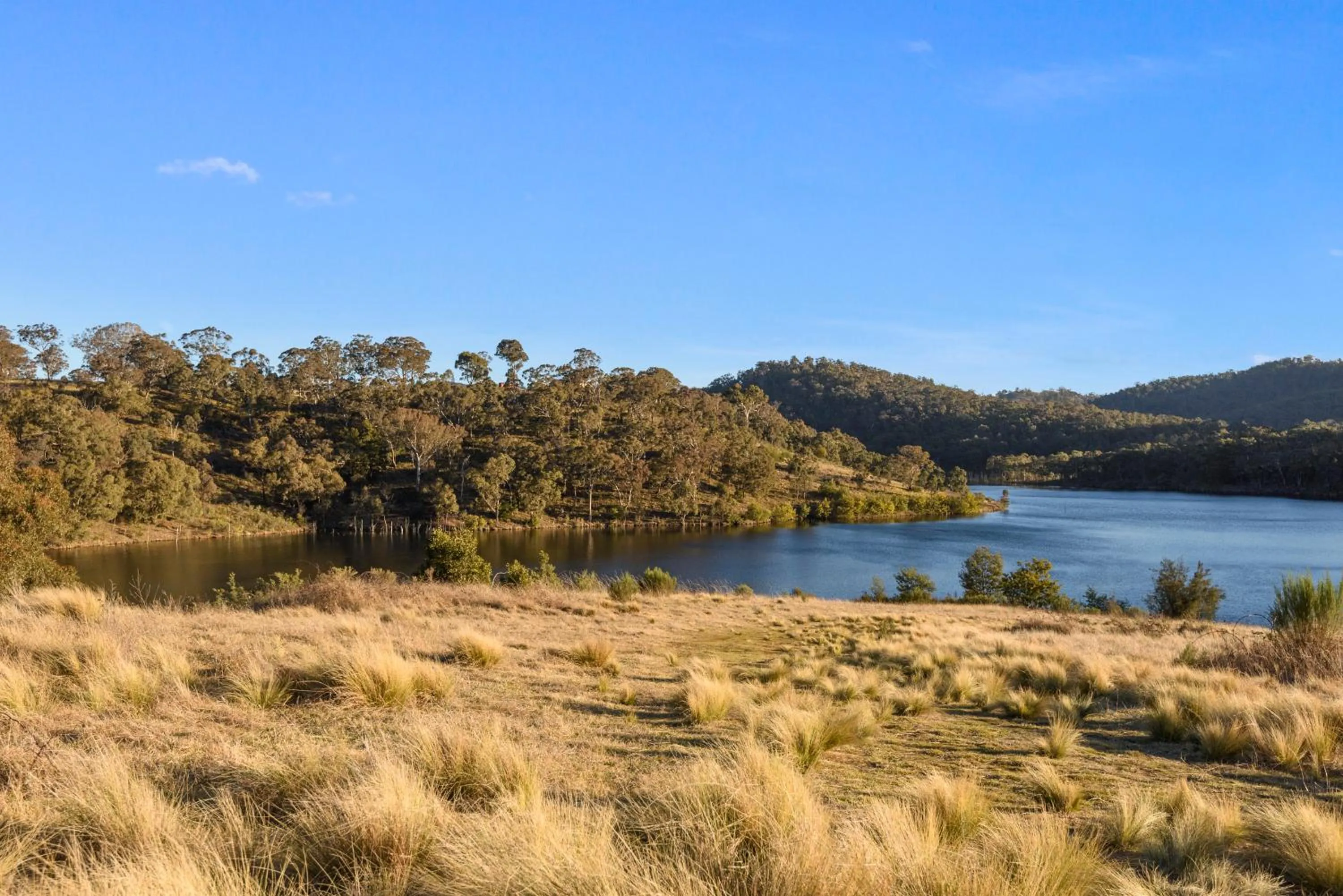 Lake view in Eagle View Escape