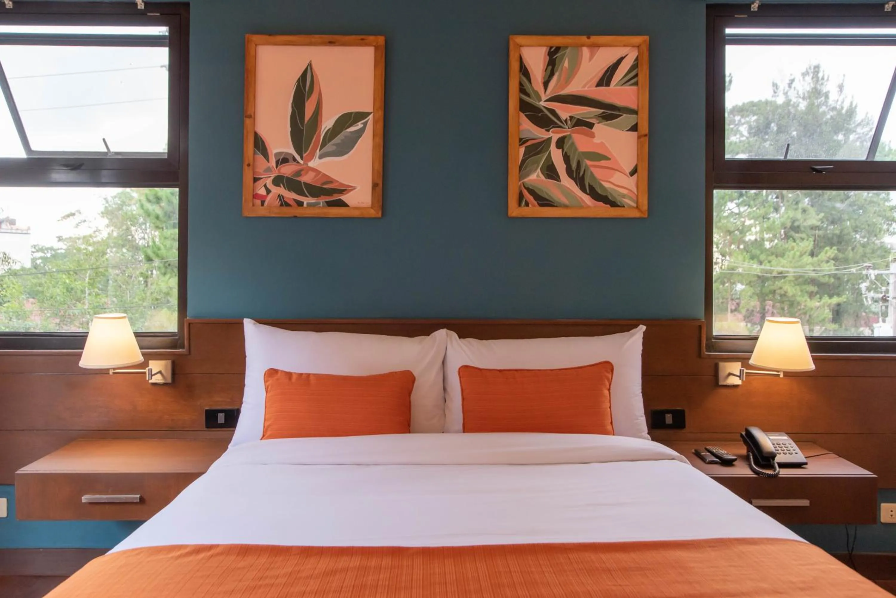 Bed in Giraffe Boutique Hotel