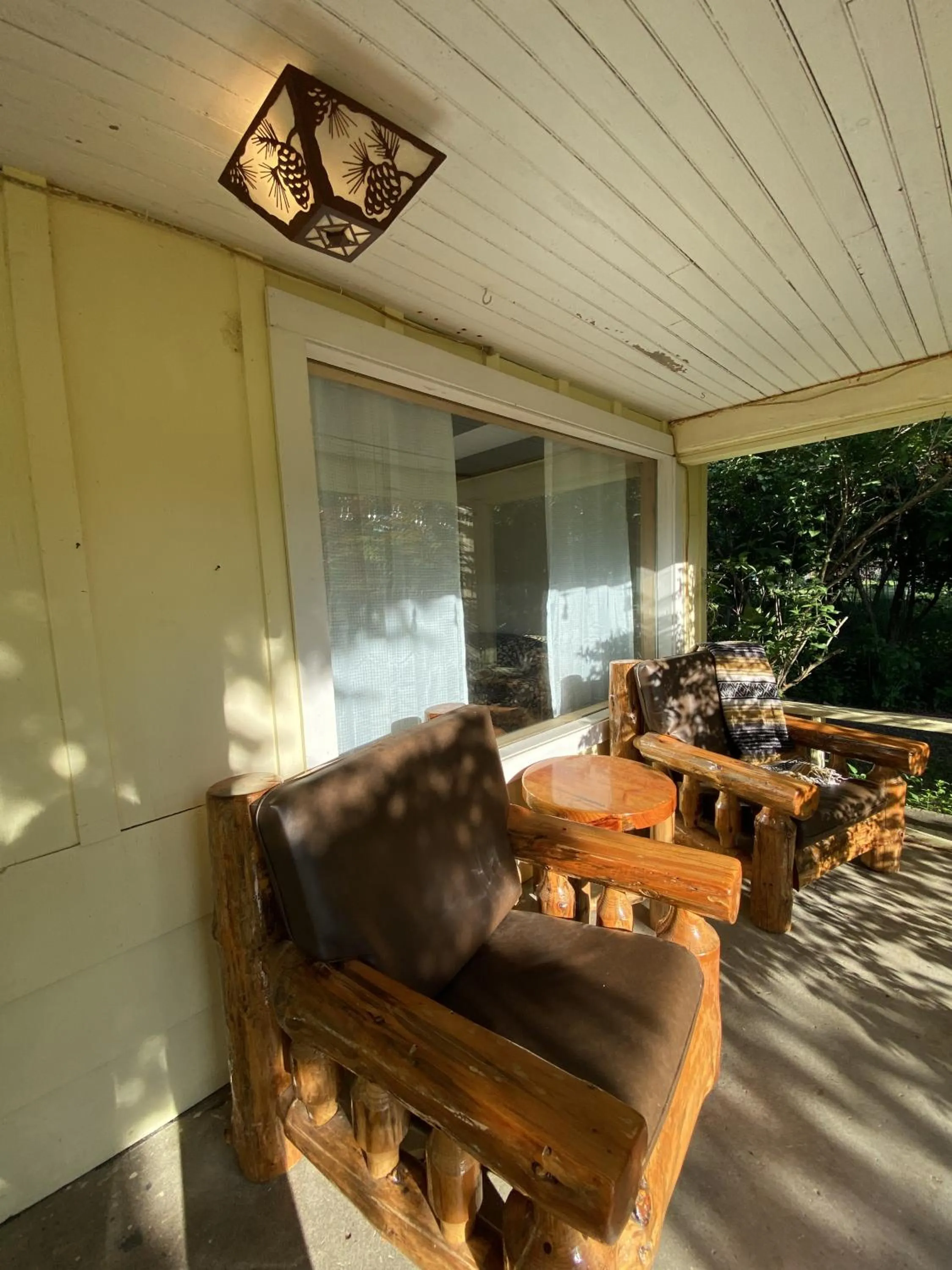 Columbia Point Resort