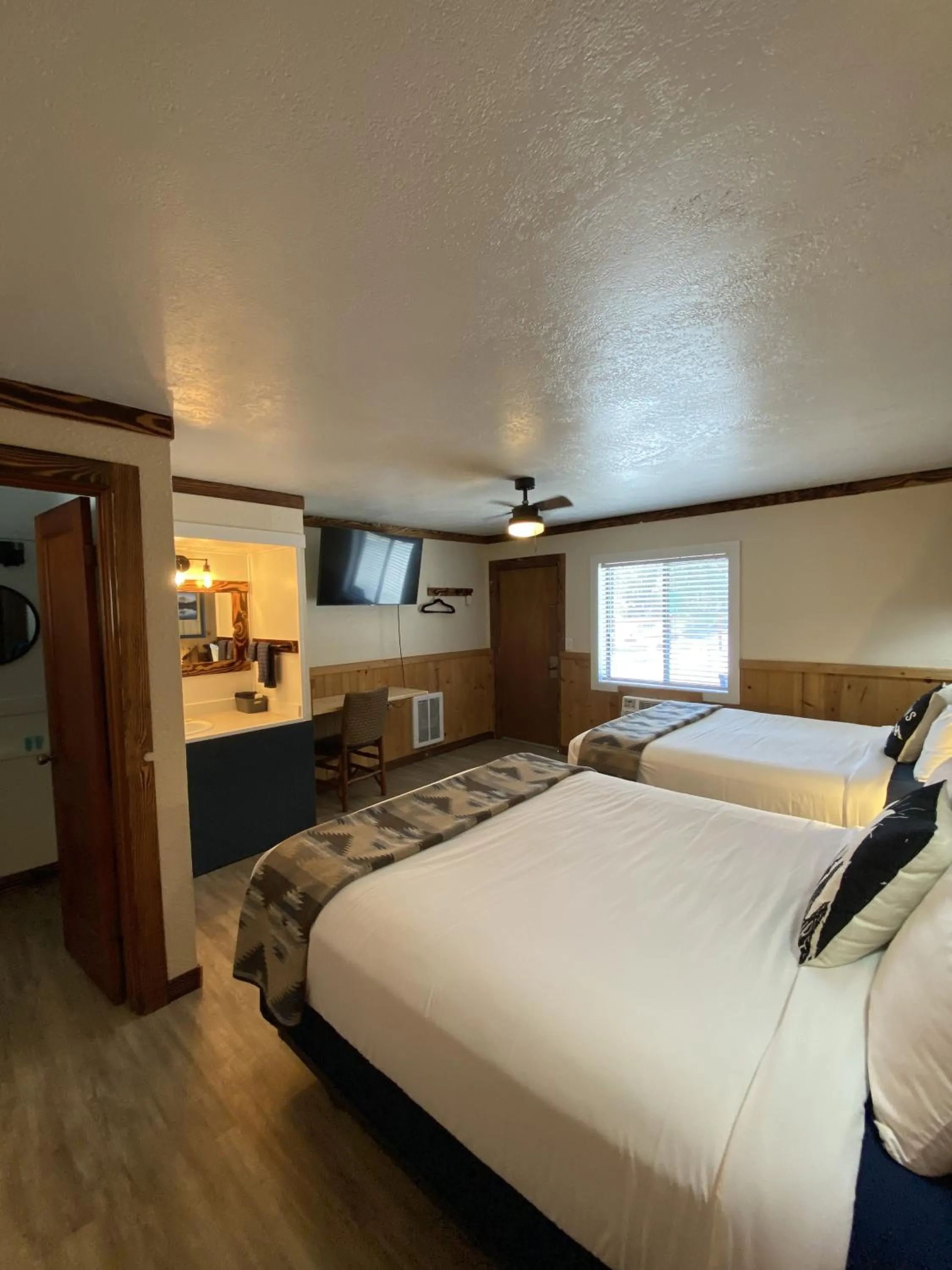 Bed in Columbia Point Resort