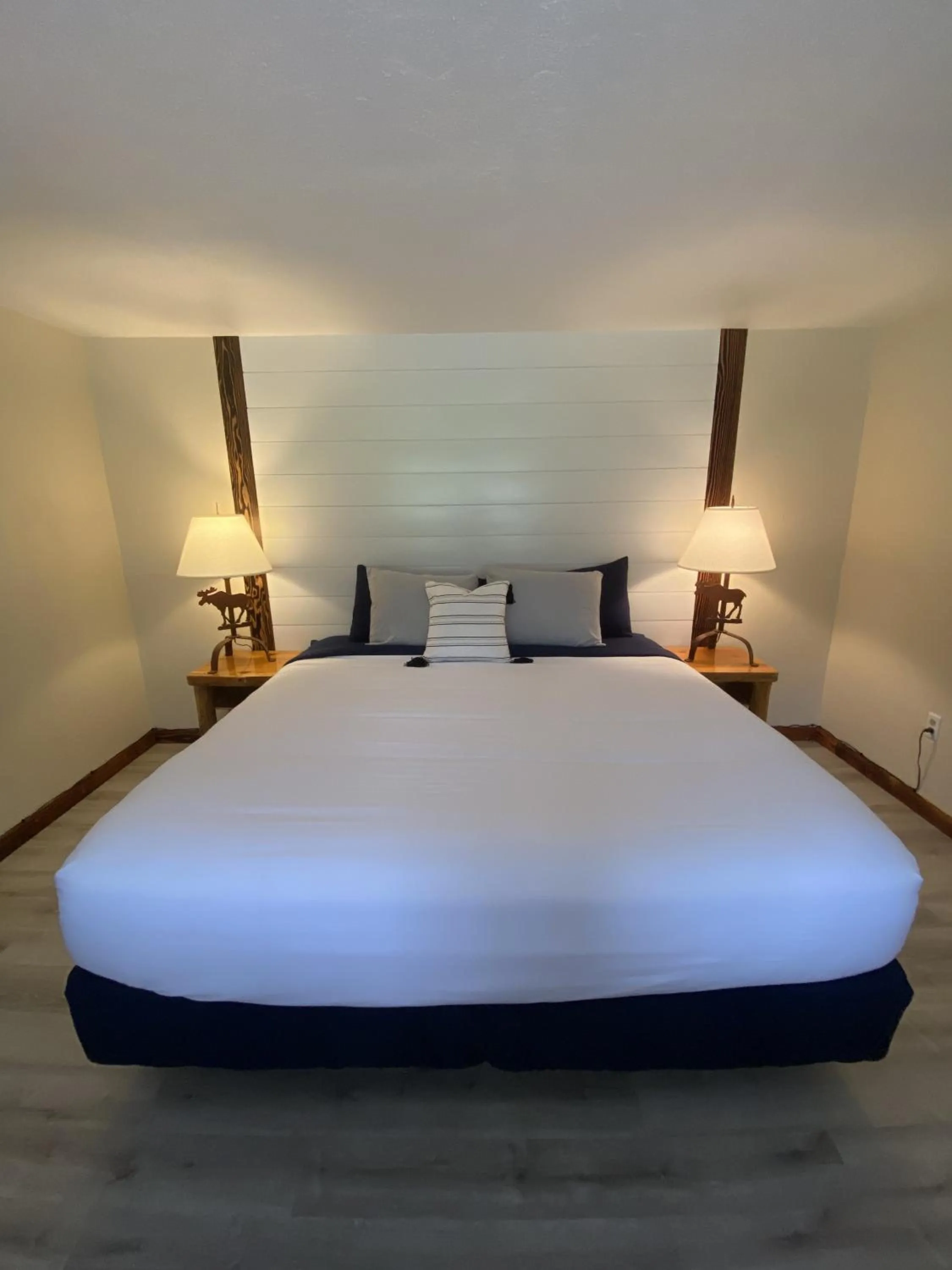 Bed in Columbia Point Resort