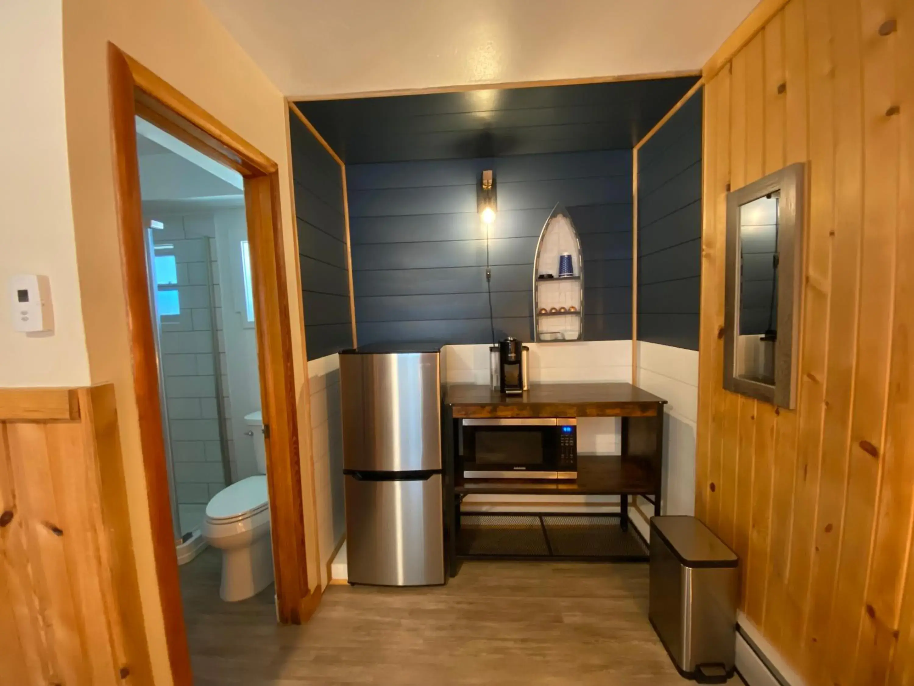 Superior King Suite in Columbia Point Resort Superior King Suite in Columbia Point Resort