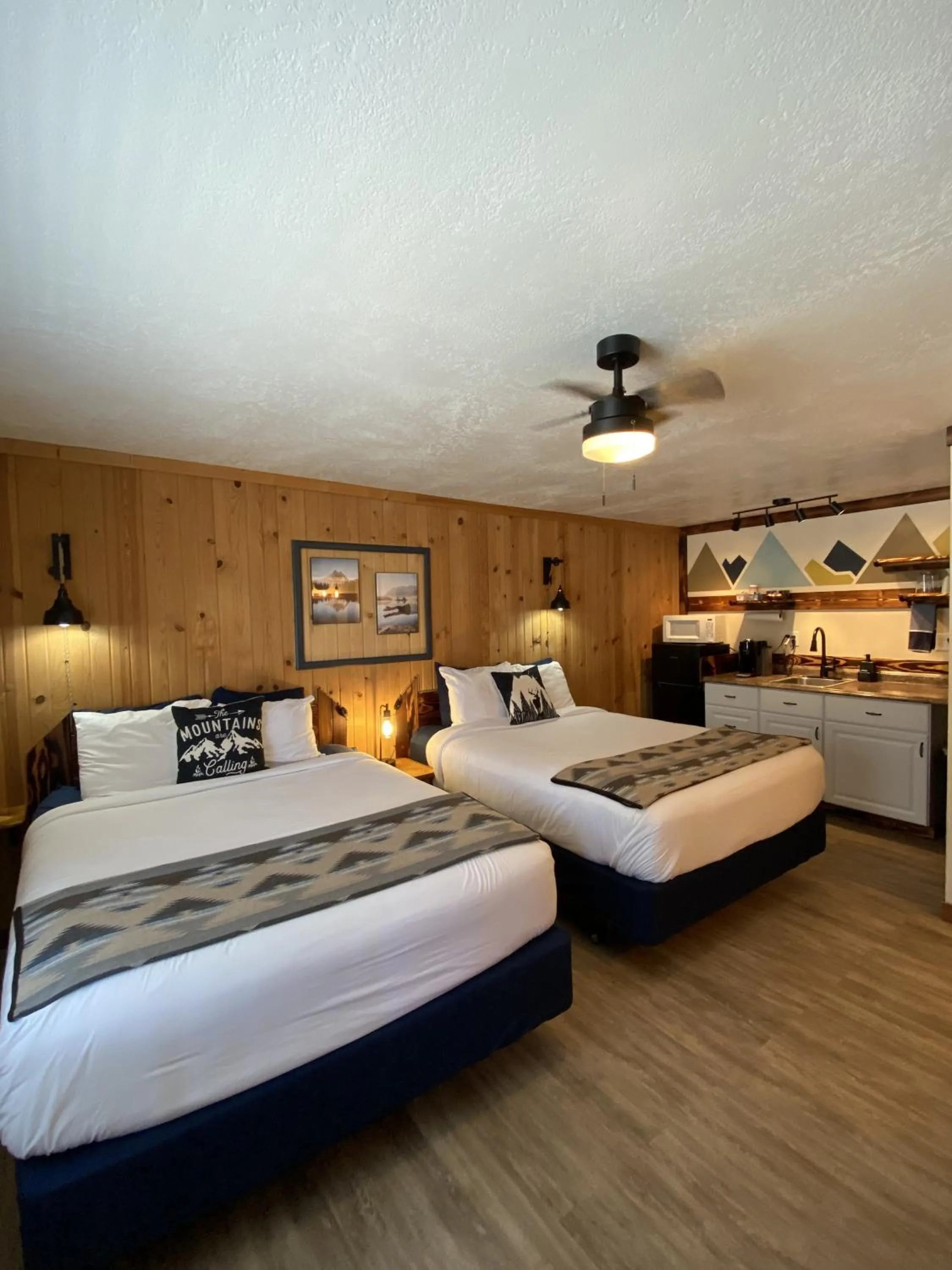 Bed in Columbia Point Resort