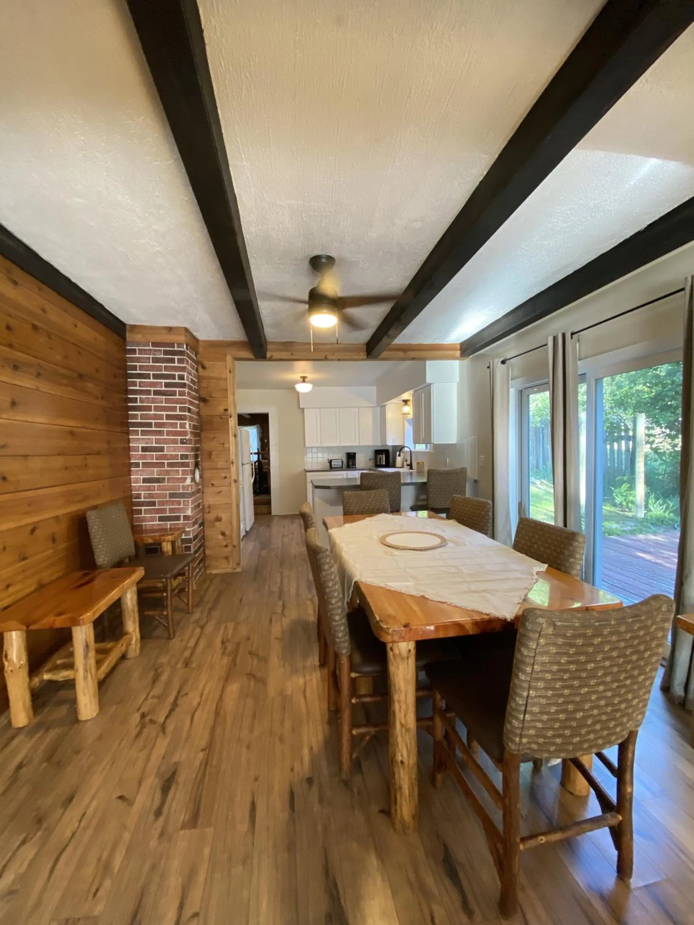 Columbia Point Resort