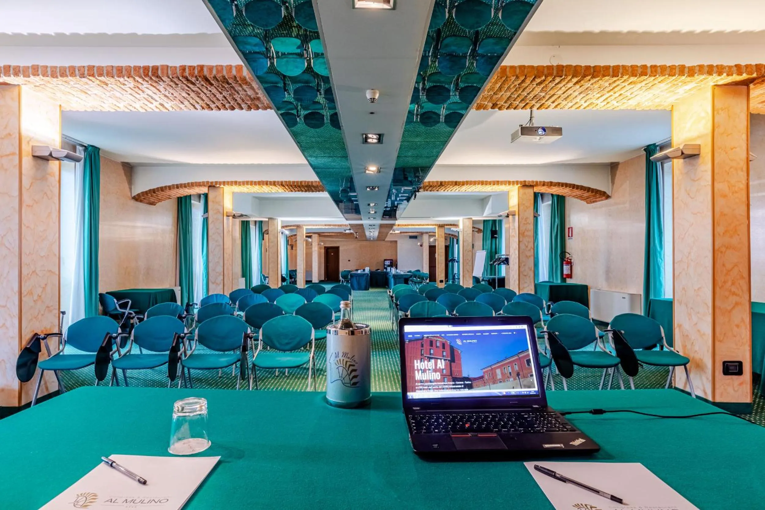 Business facilities in LVG Hotel Collection - Al Mulino