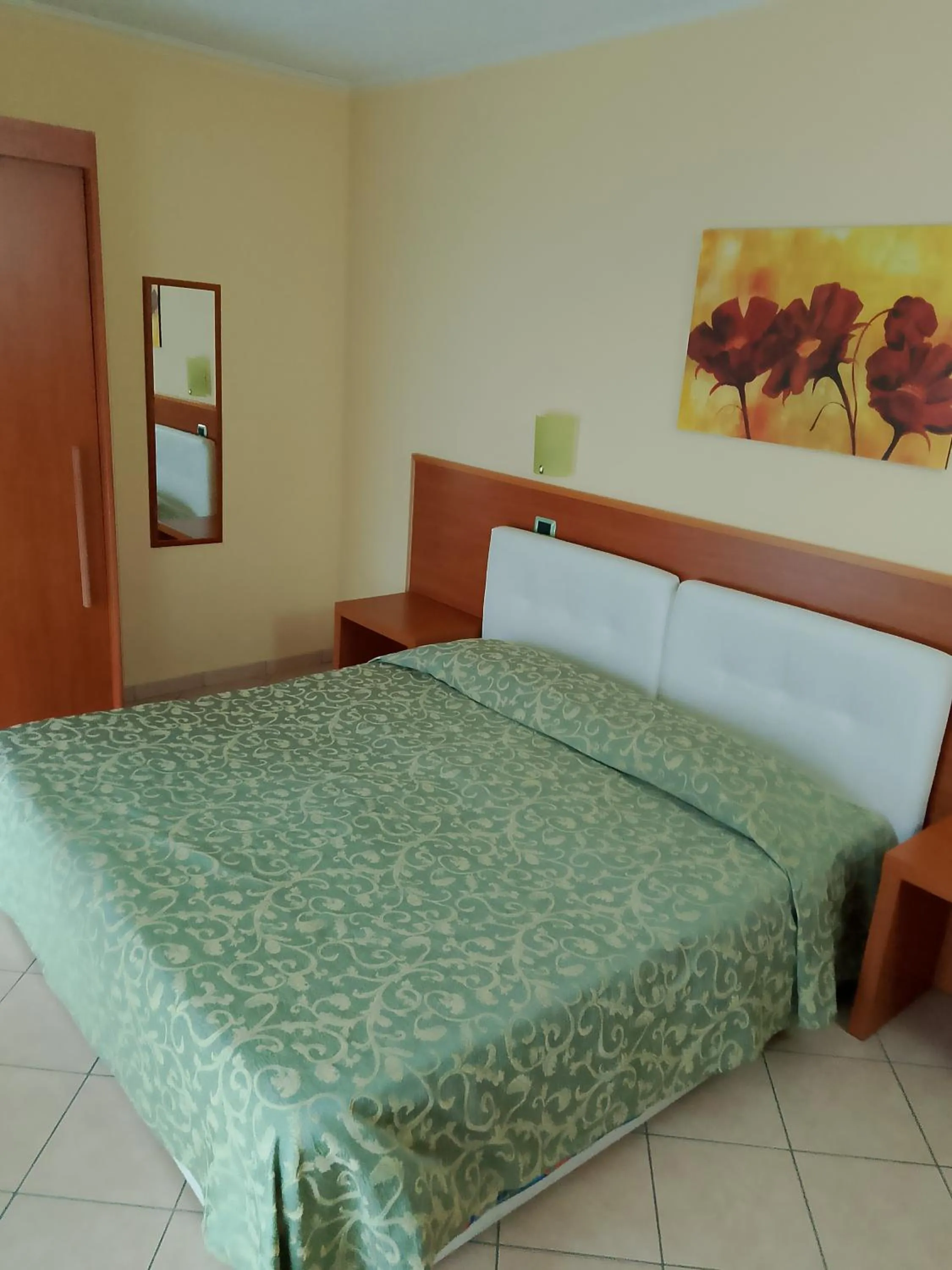 Bed in Da Santo Hotel Ristorante Pizzeria