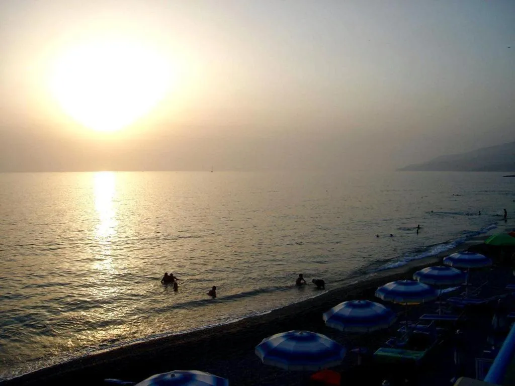 Beach in Sea Garden Hotel