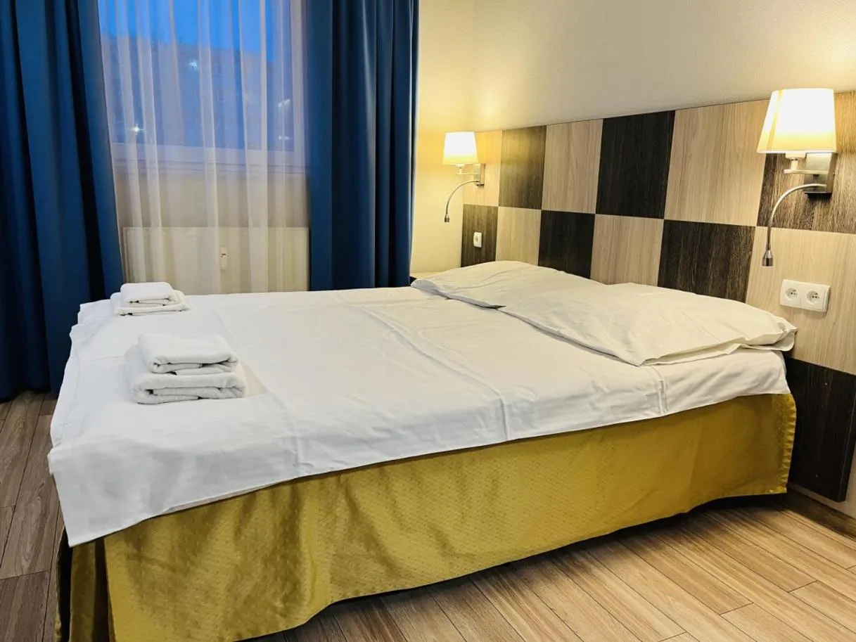 Bed in H6 MAJOR ApartHotel Travel & Business, FREE PARKING