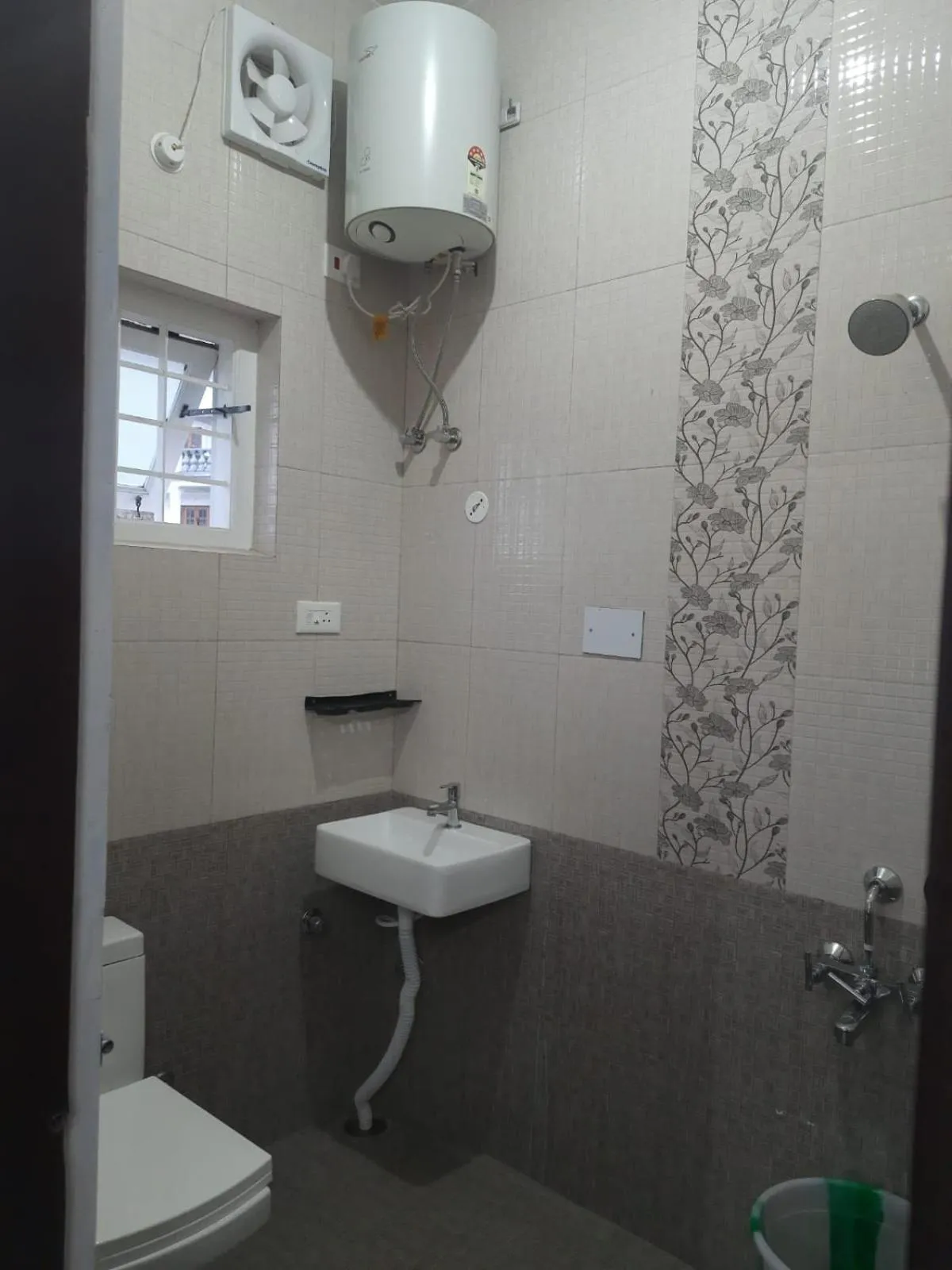 Bathroom in Karpagam Residency