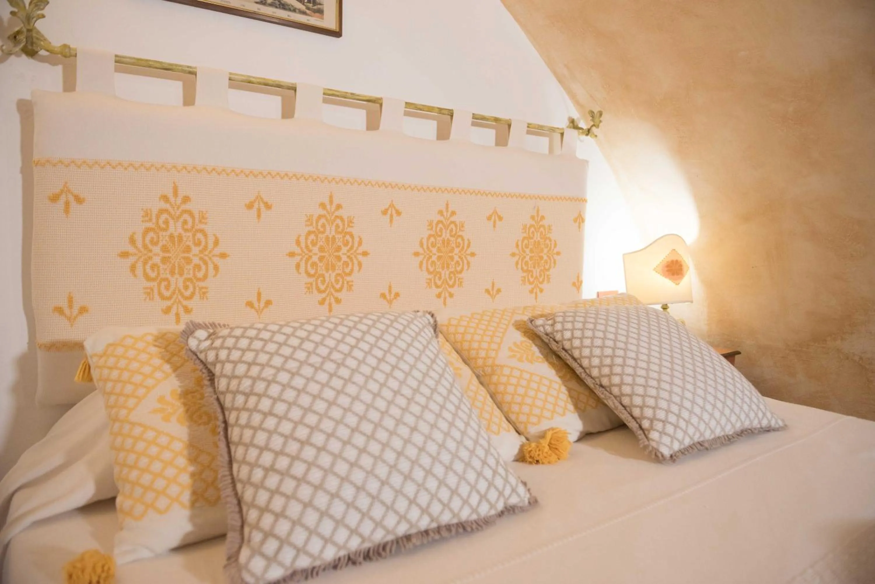 Bed in Hotel Anticos Palathos