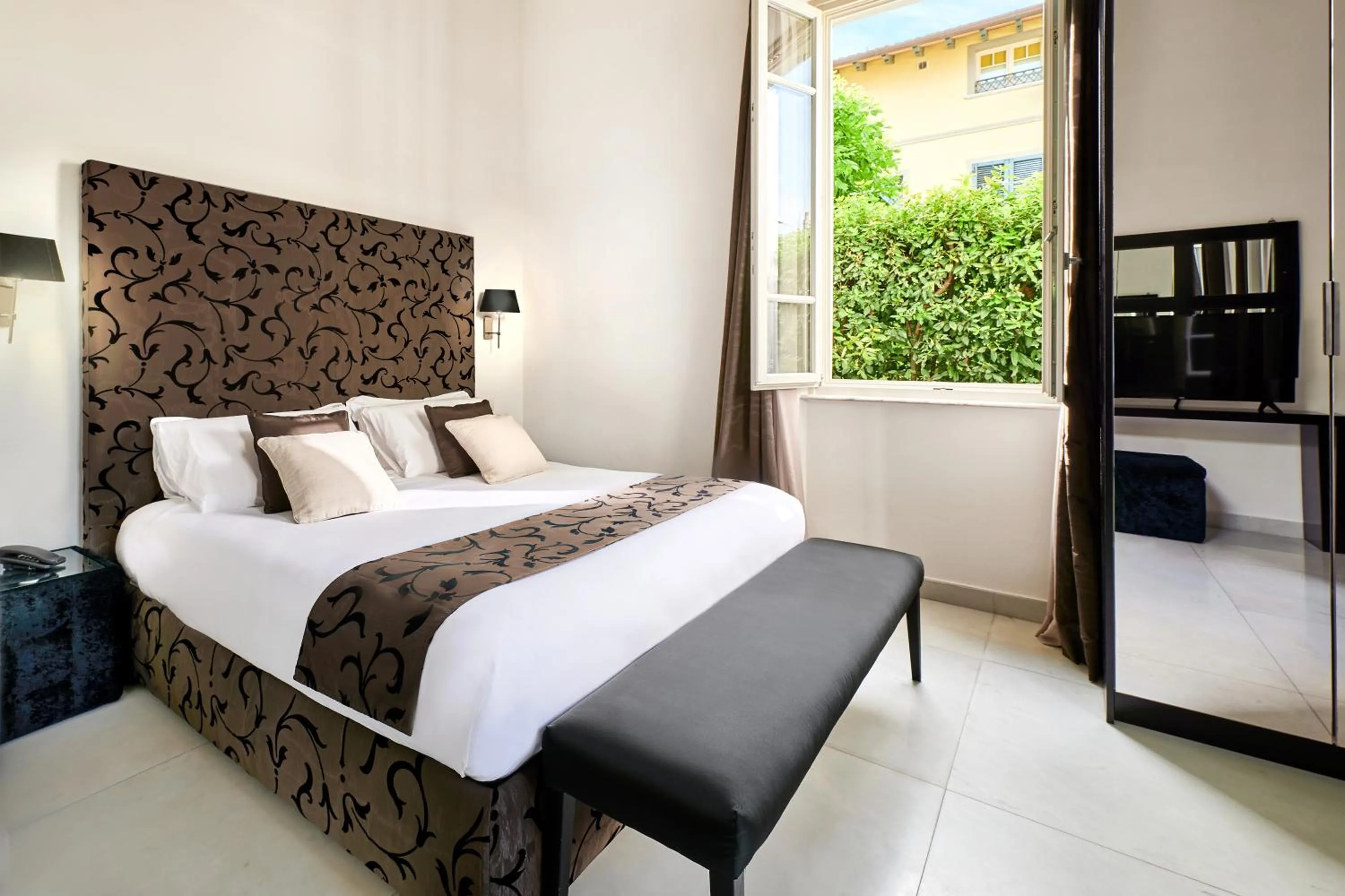 Bedroom, Bed in Mondial Resort & Spa