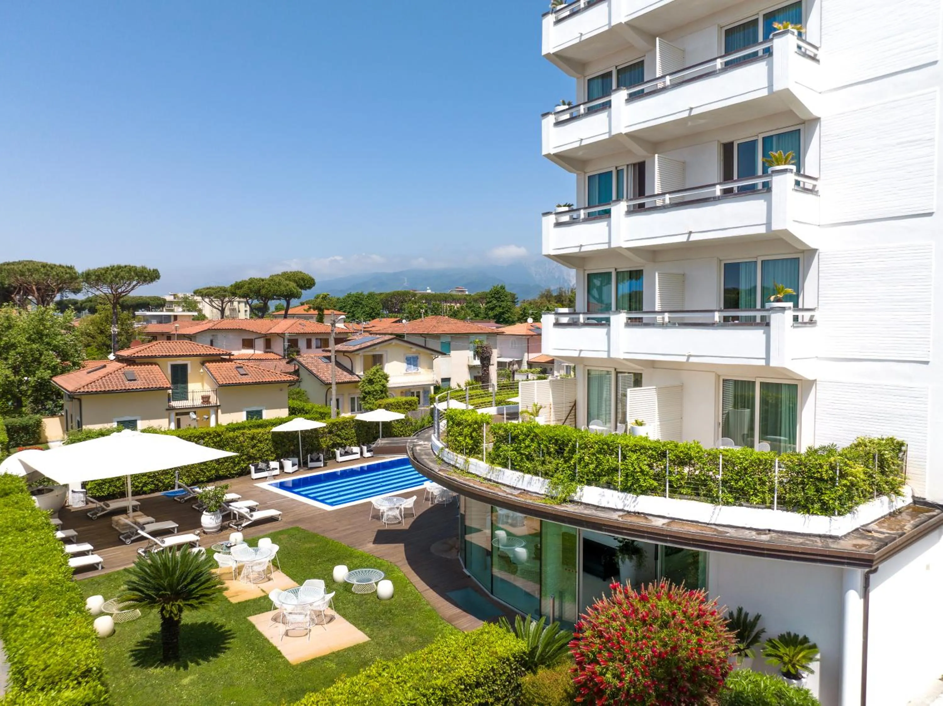 Facade/entrance in Mondial Resort & Spa