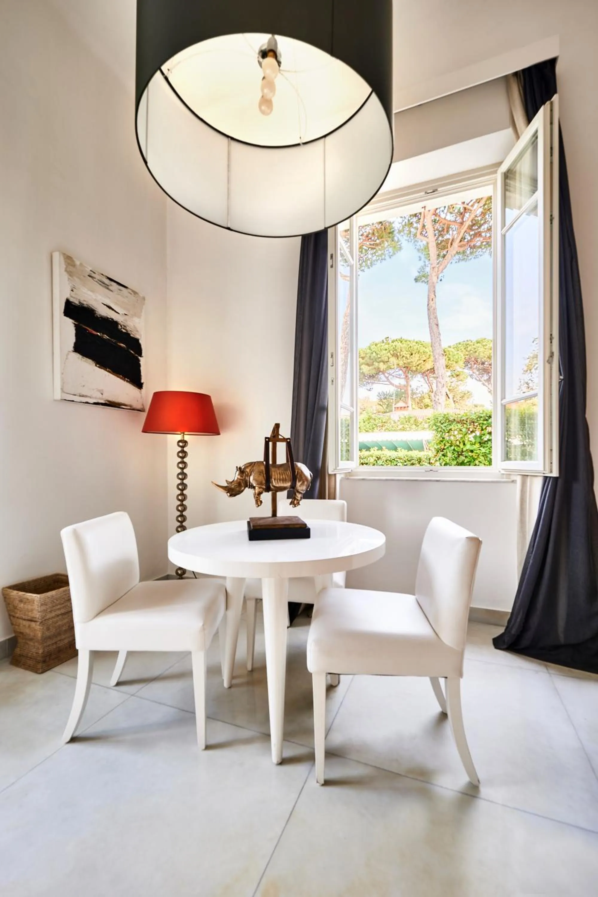 Living room in Mondial Resort & Spa