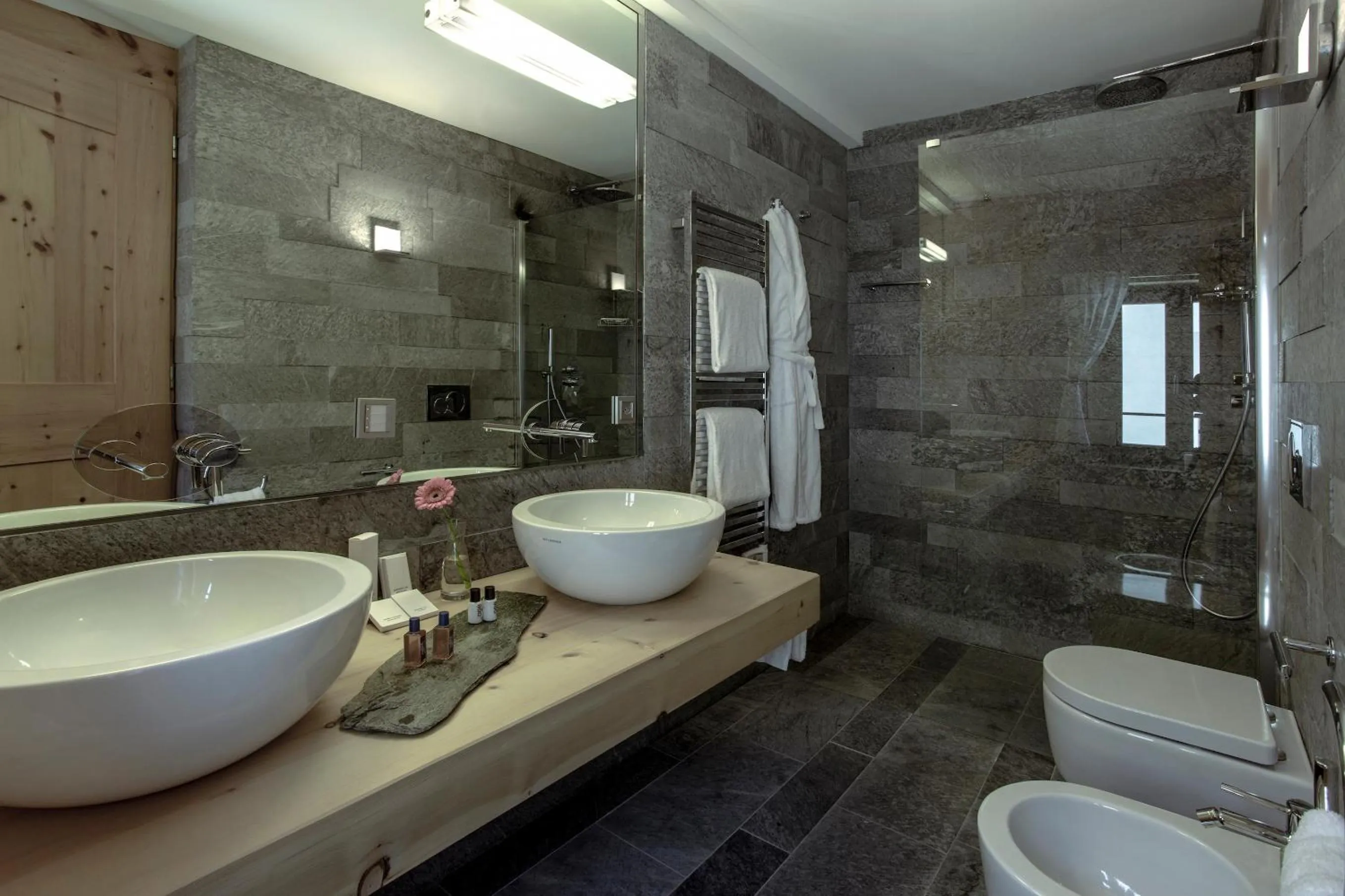 Bathroom in Chesa Stuva Colani