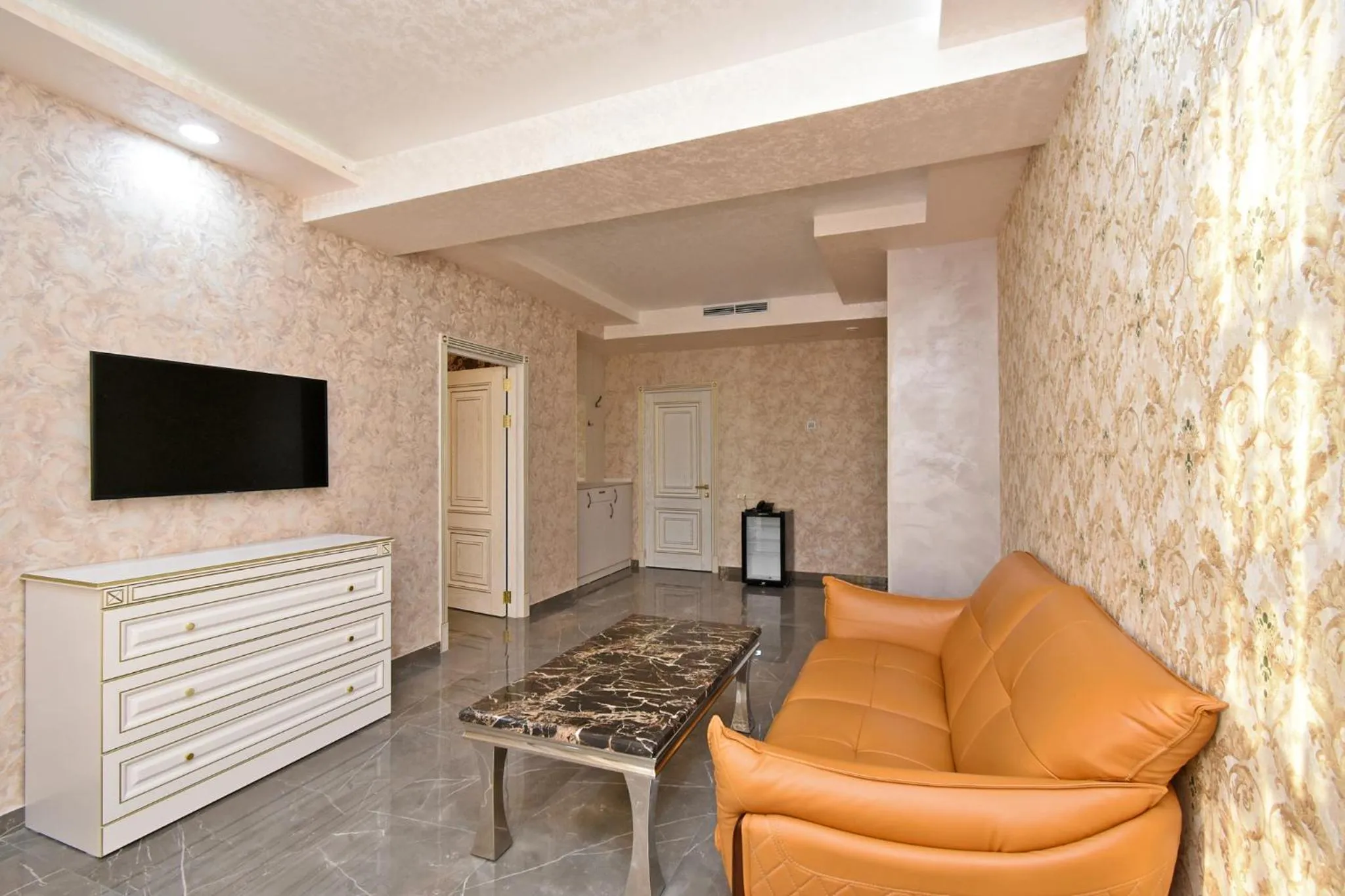 TV and multimedia in Macao Hotel