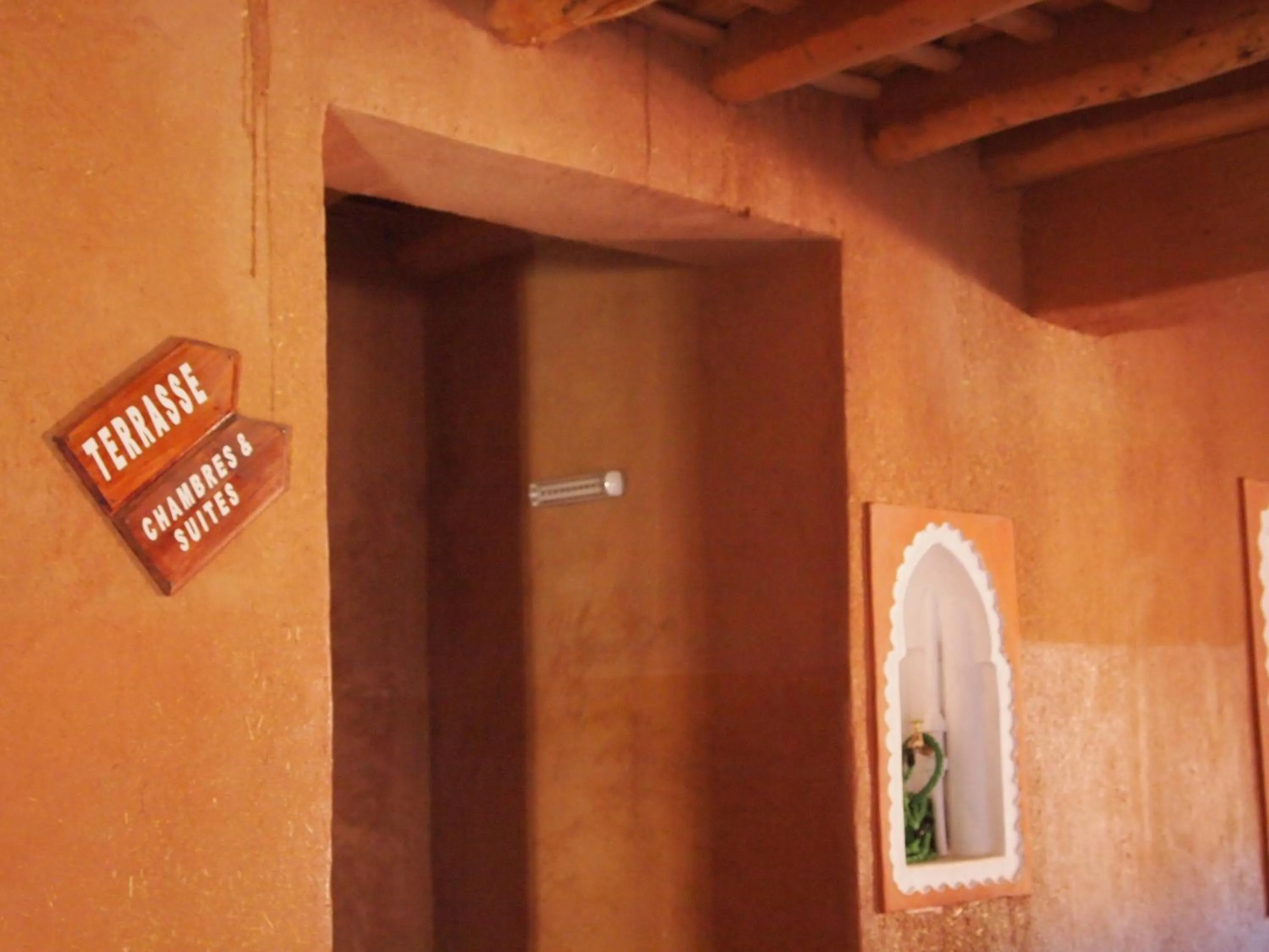 Area and facilities in Casbah d'hôte La Jeanne Tourisme Ecologique