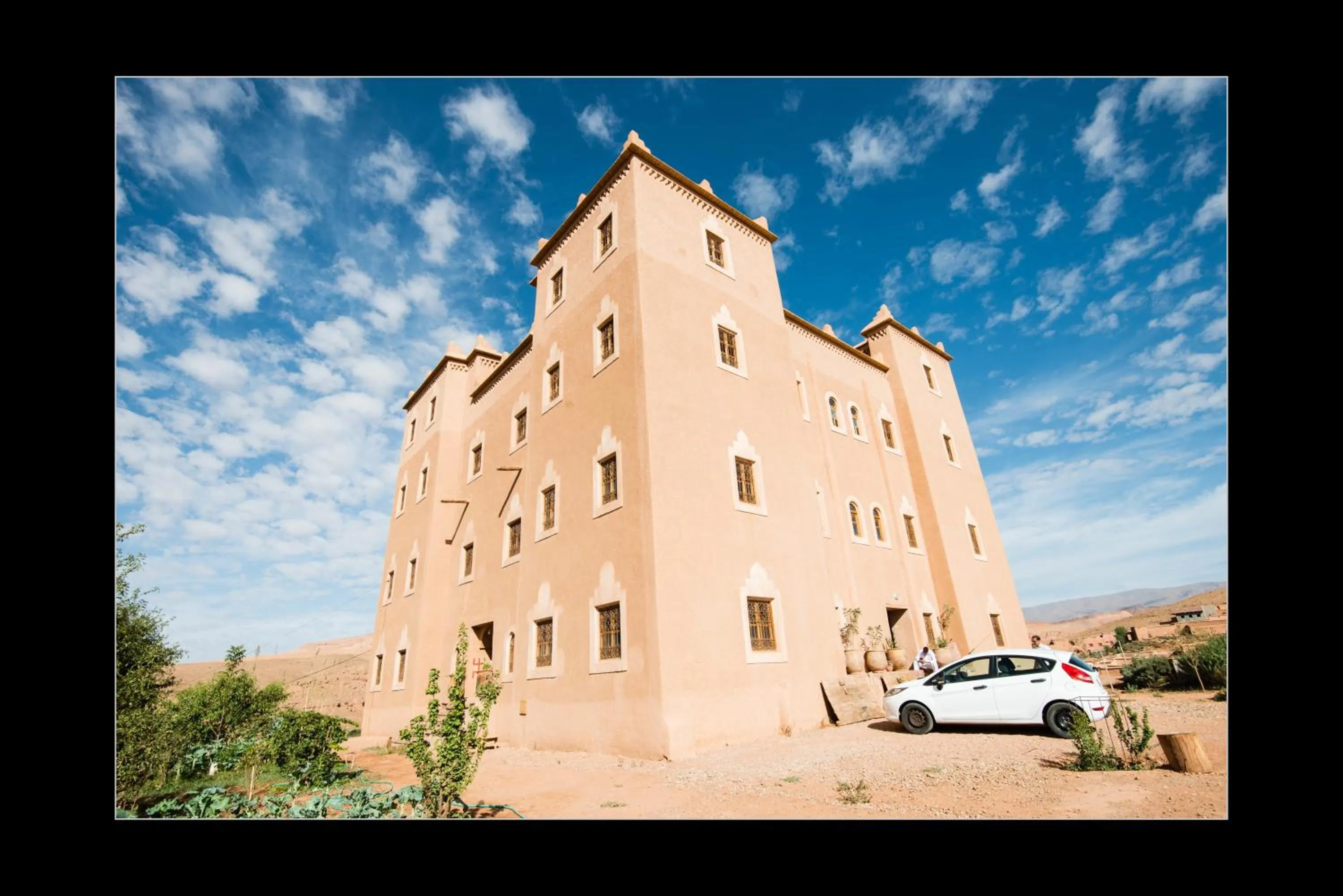 Facade/entrance in Casbah d'hôte La Jeanne Tourisme Ecologique