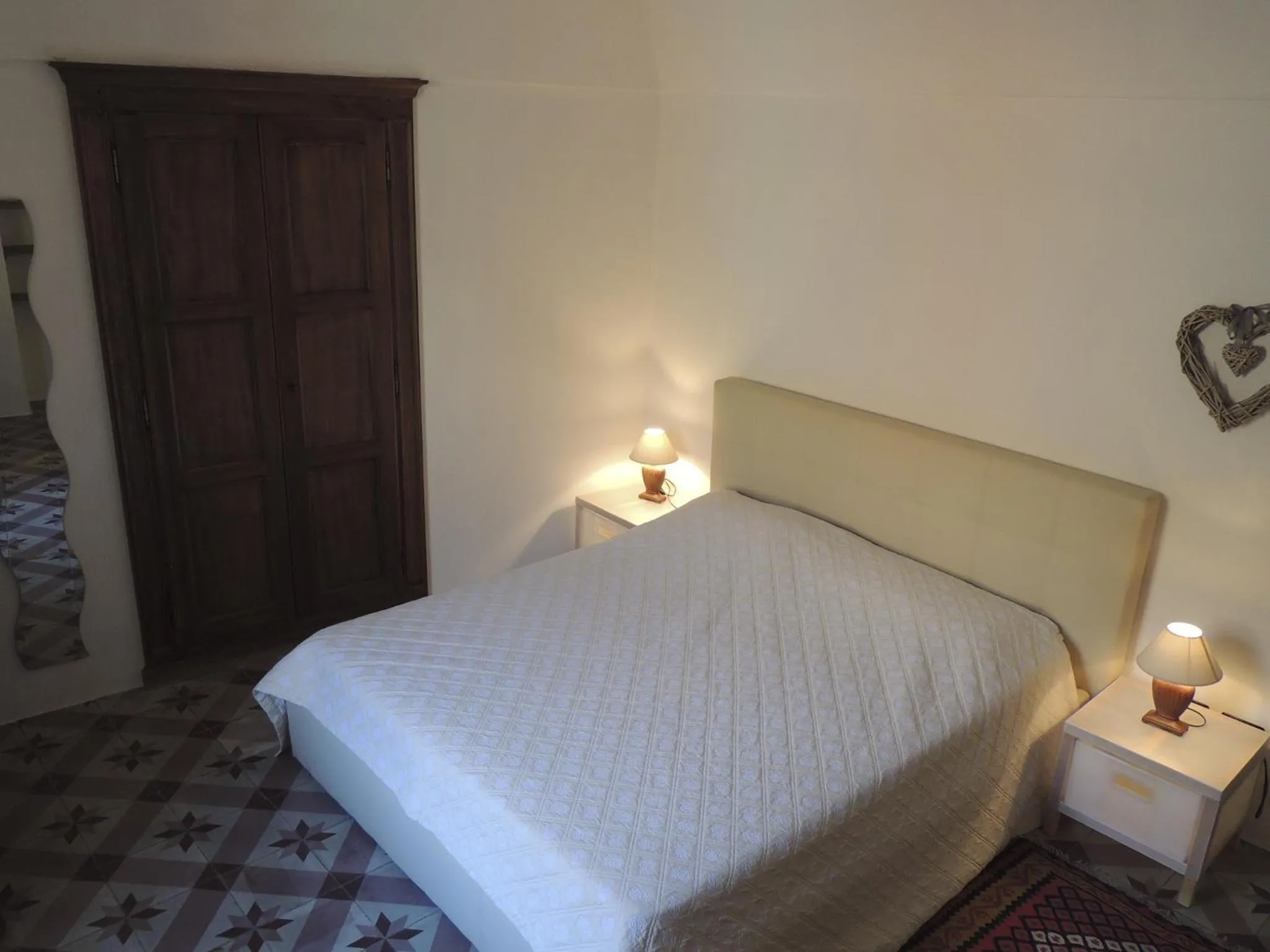 Apartment with Balcony in La Casa Di Cocca