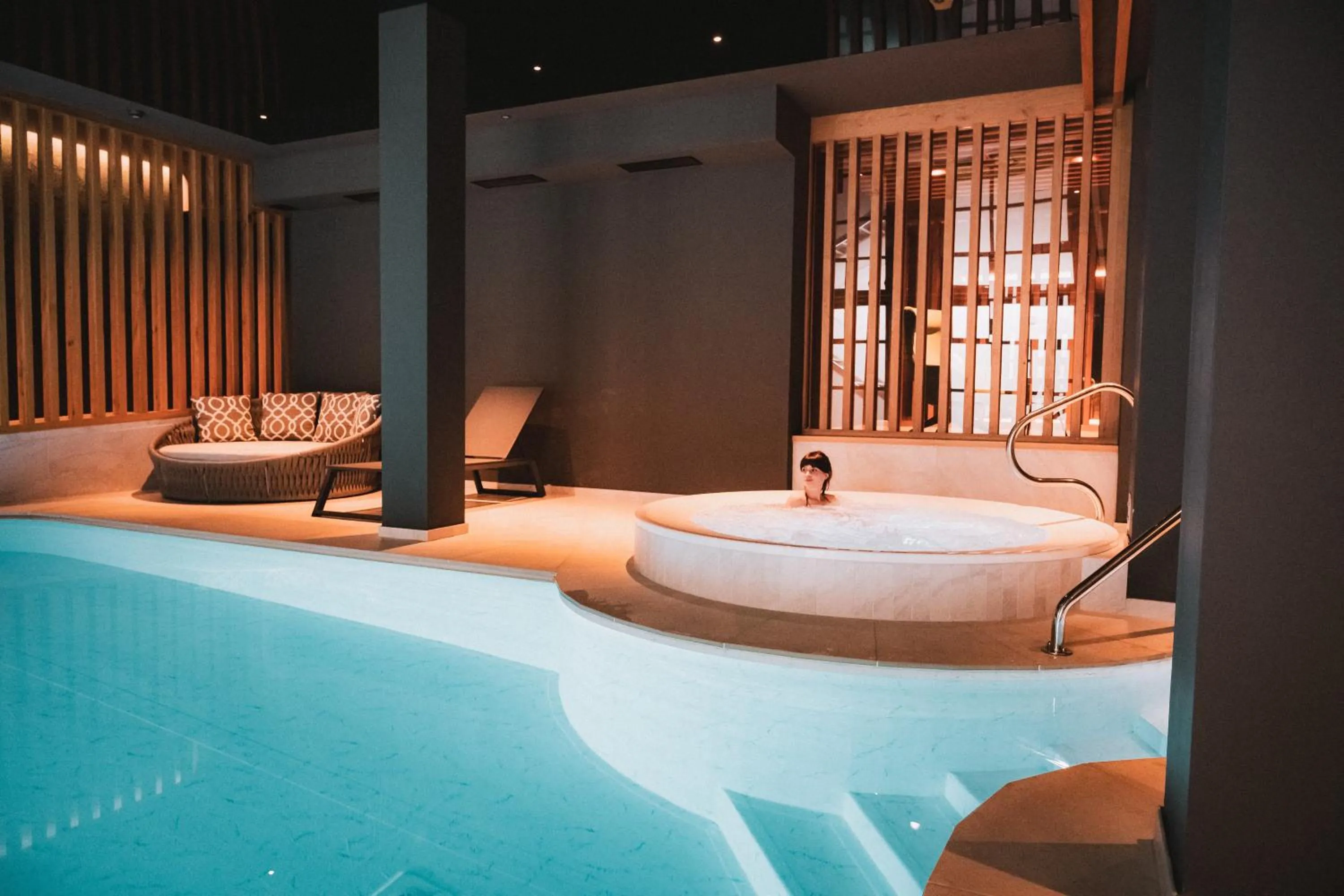 Swimming pool in Laurena Aparthotel