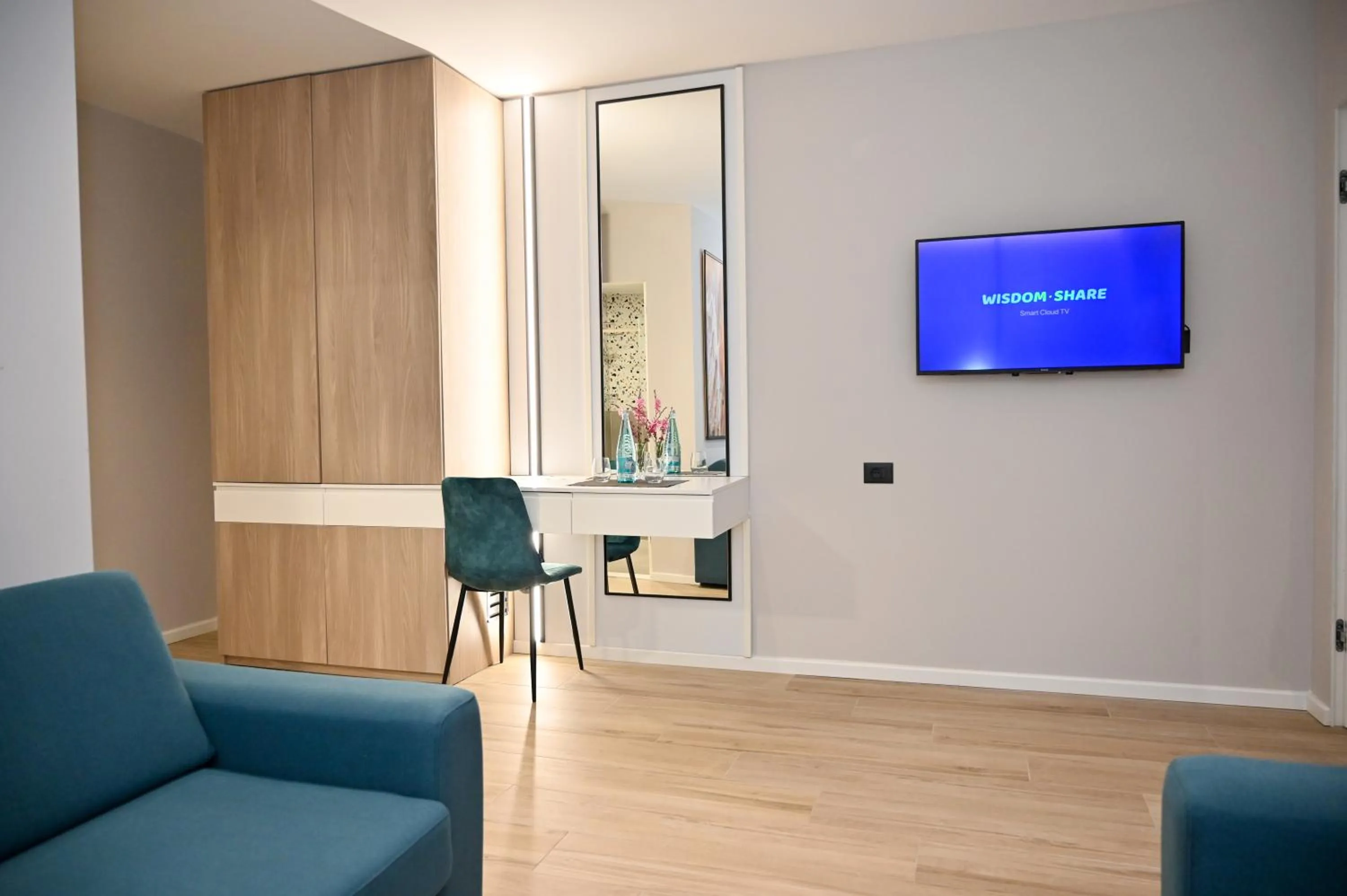 TV and multimedia in Hotel Vino