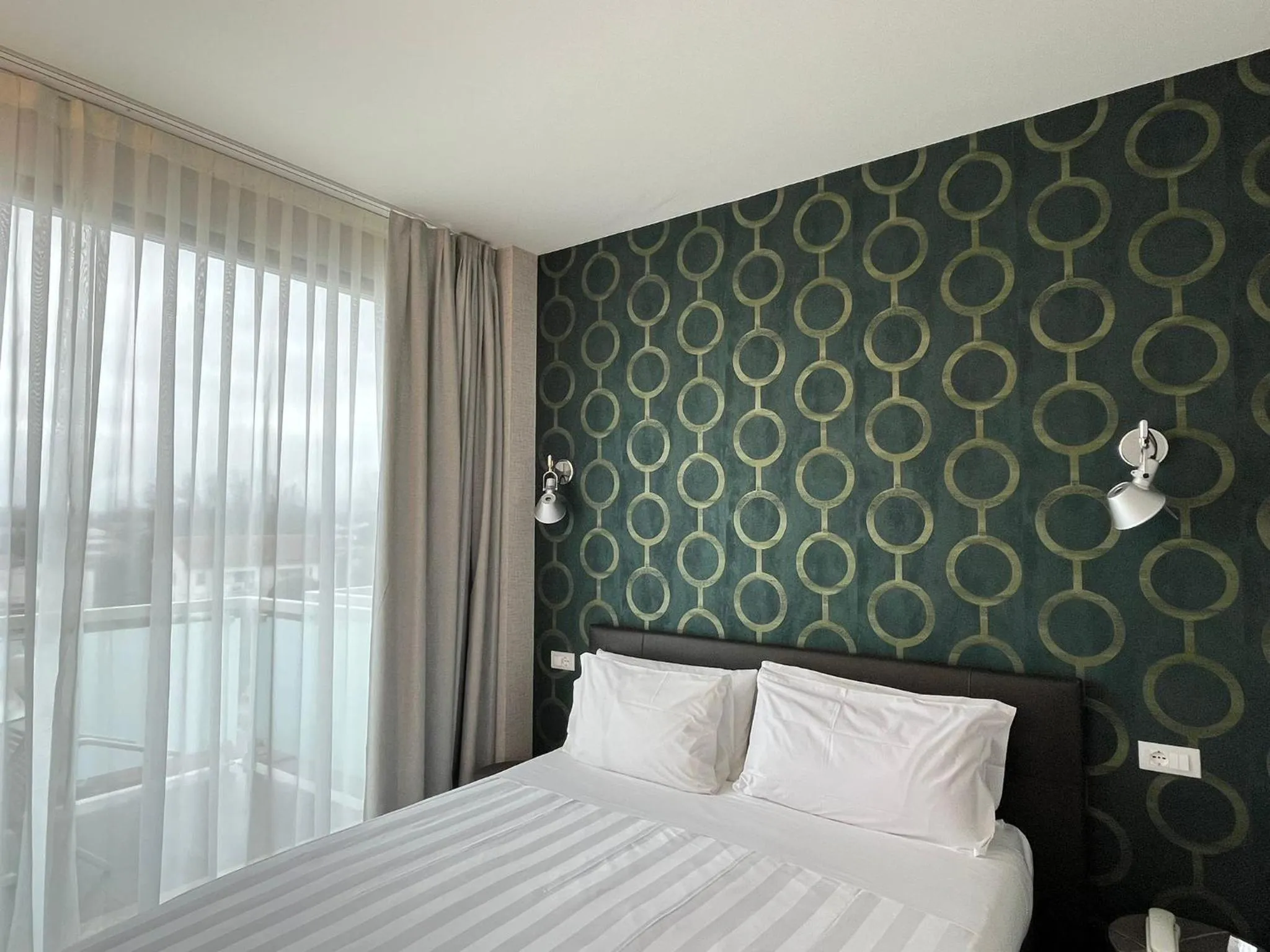 Bed in Hotel Napoleon