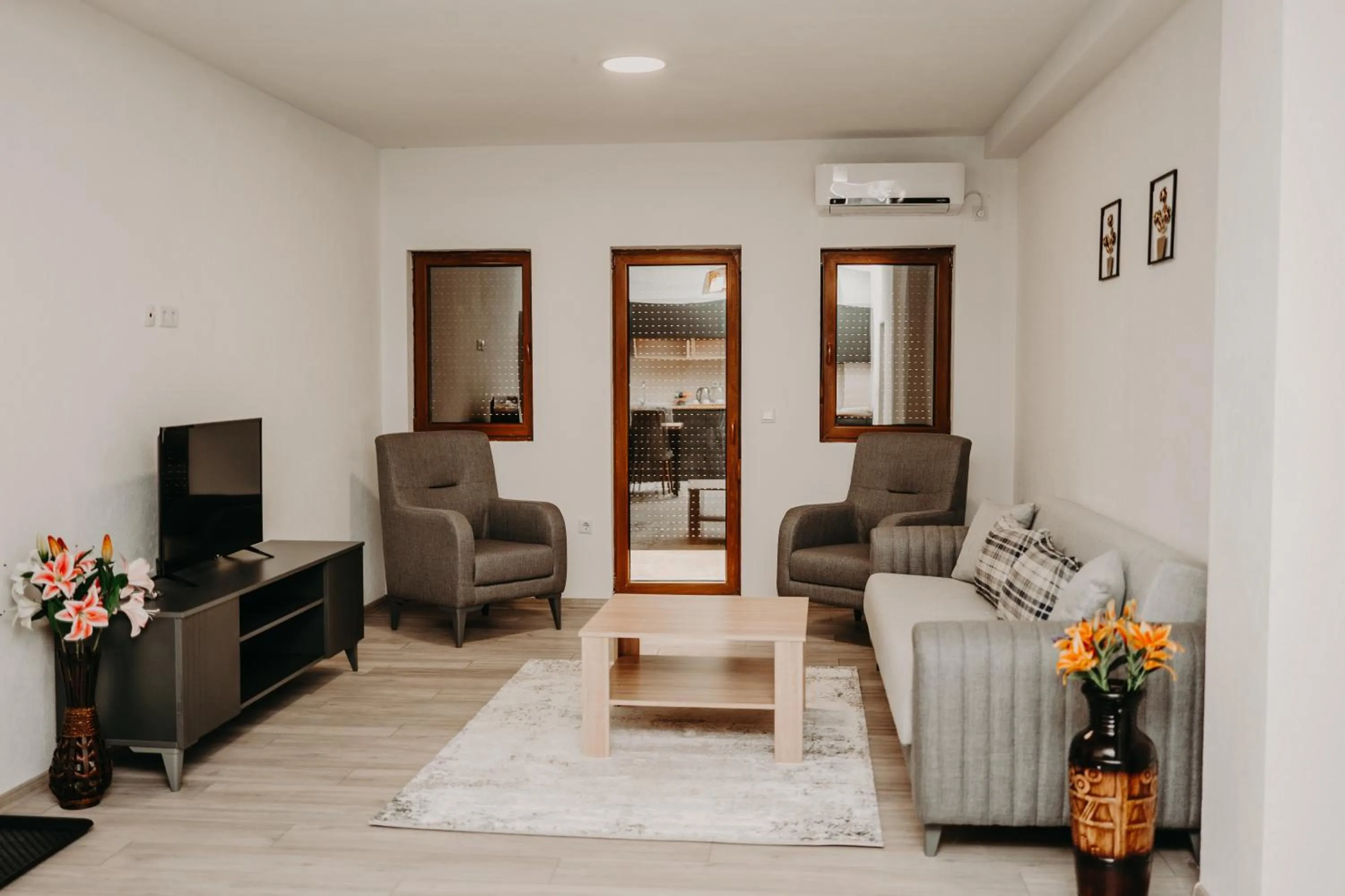 Living room in Hotel Noor Konjic