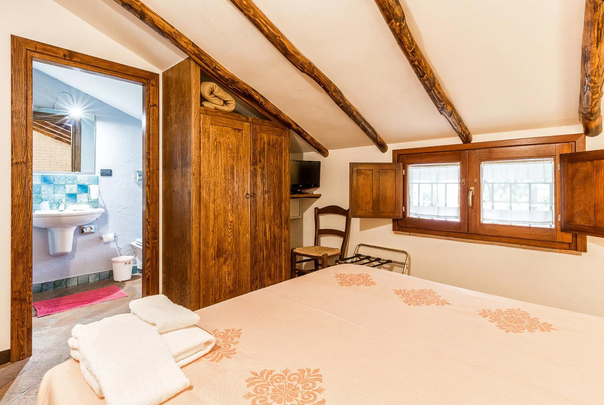 Photo of the whole room, Bed in Hotel Santa Maria