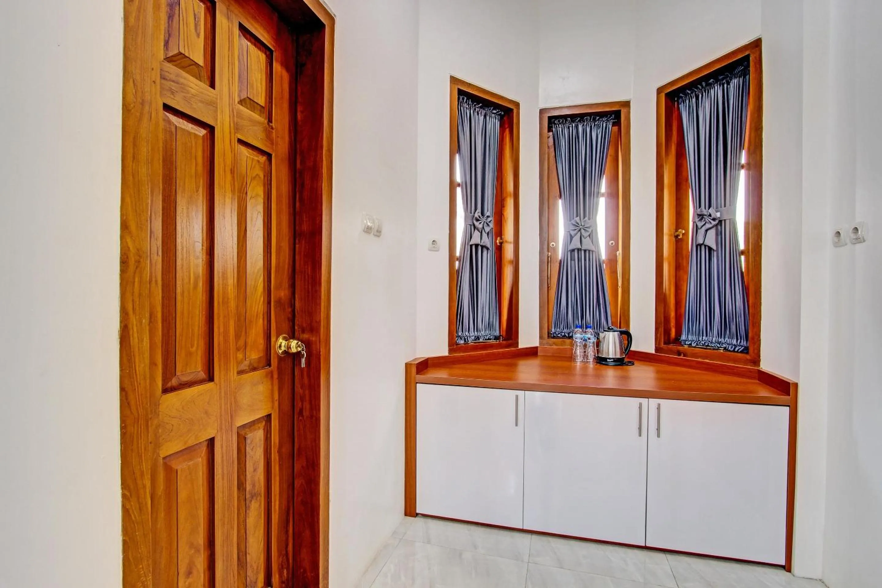 Bedroom in Collection O 91629 Ndalem Abhirama