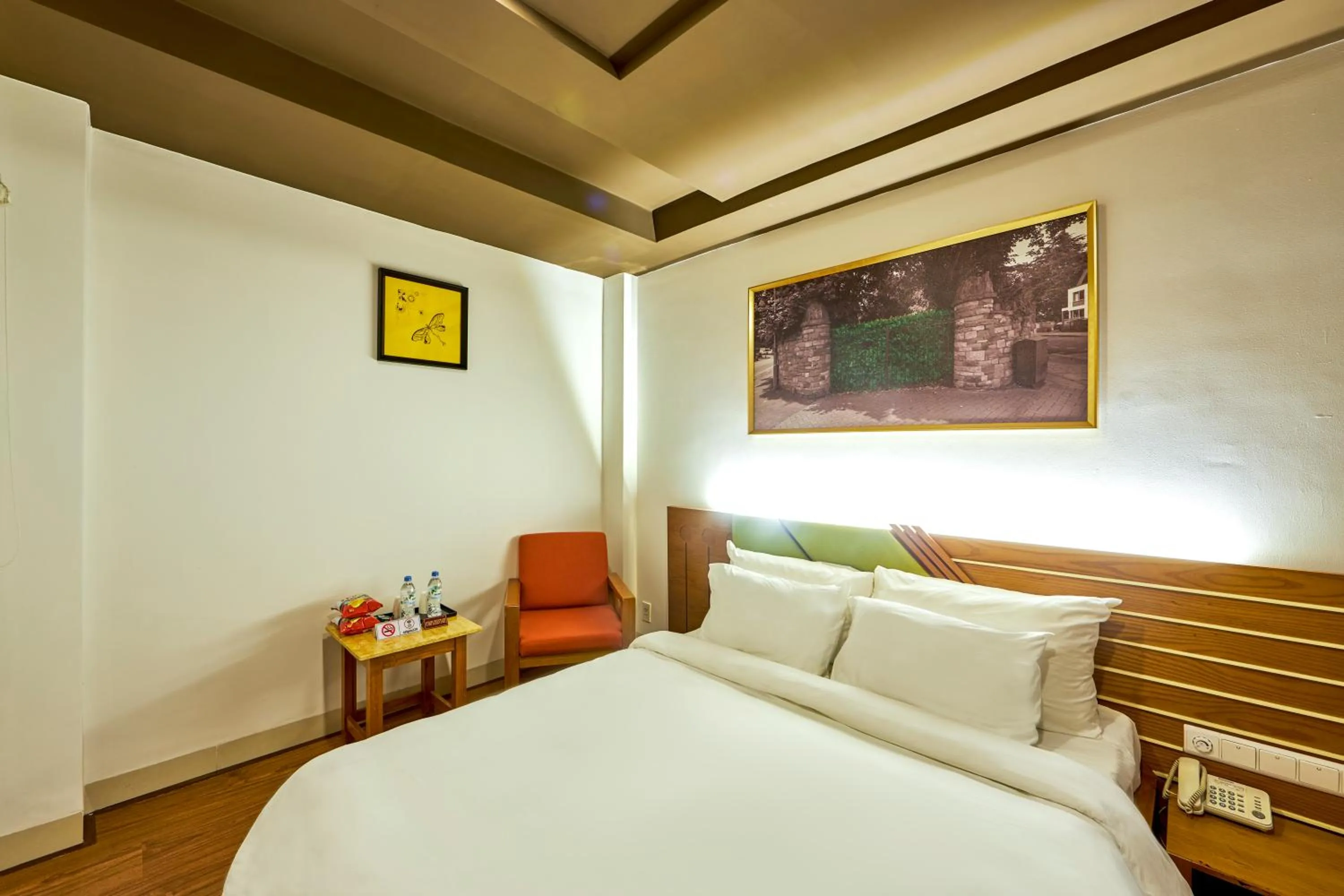 Bed in The Noble Swan Hotel Saigon