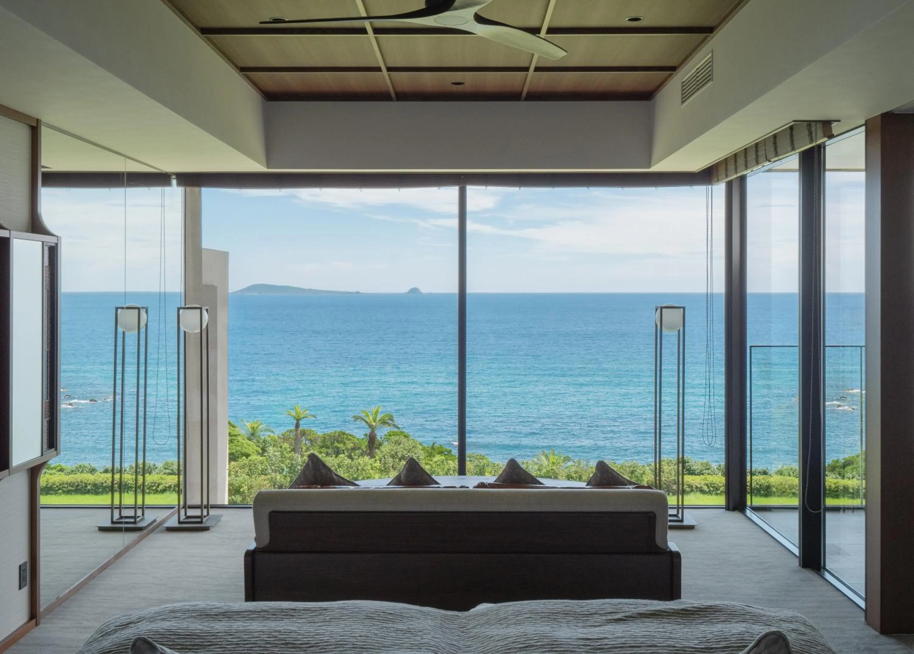 View (from property/room) in GOTO RETREAT by Onko Chishin