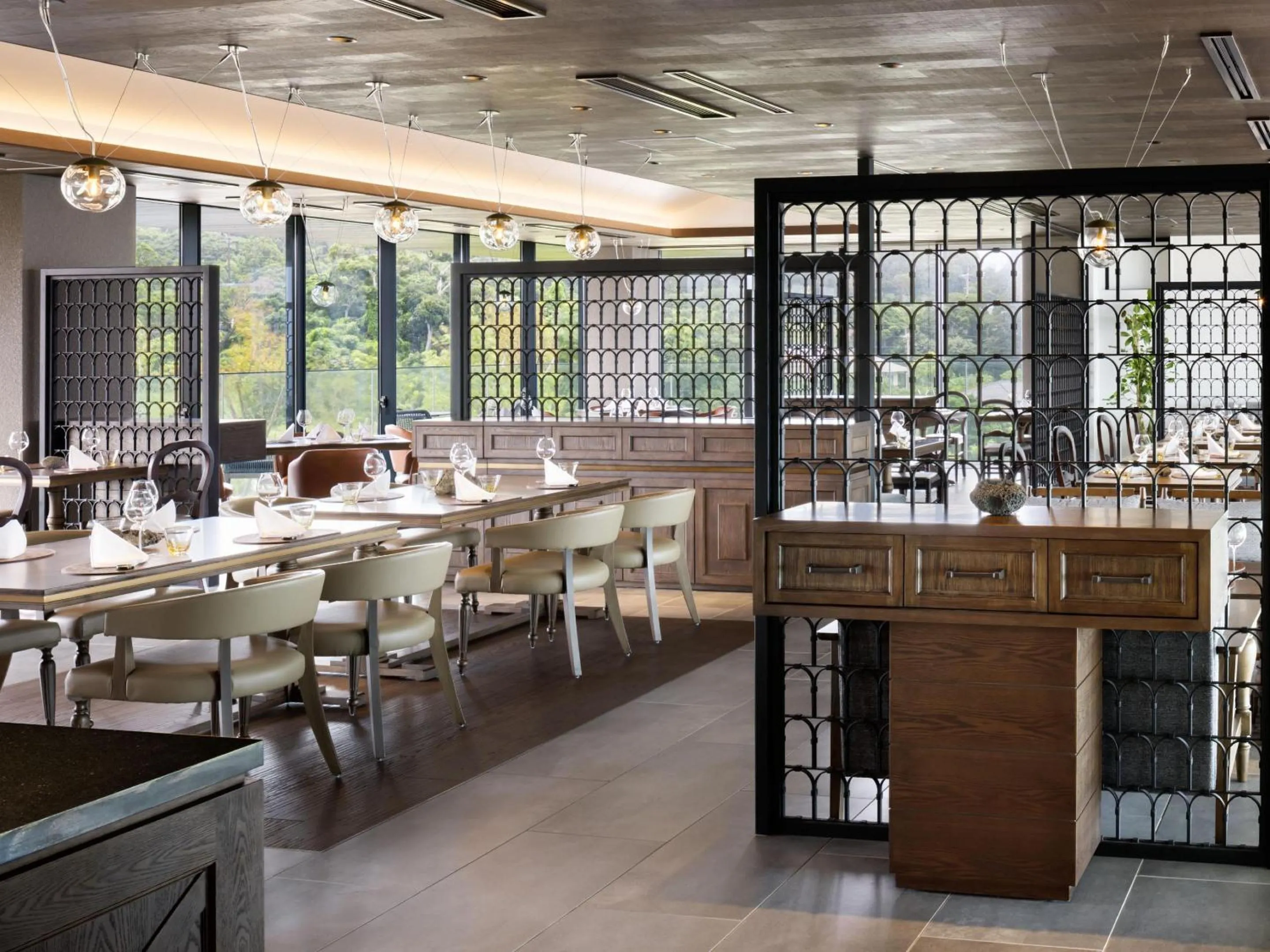 Restaurant/places to eat in GOTO RETREAT by Onko Chishin