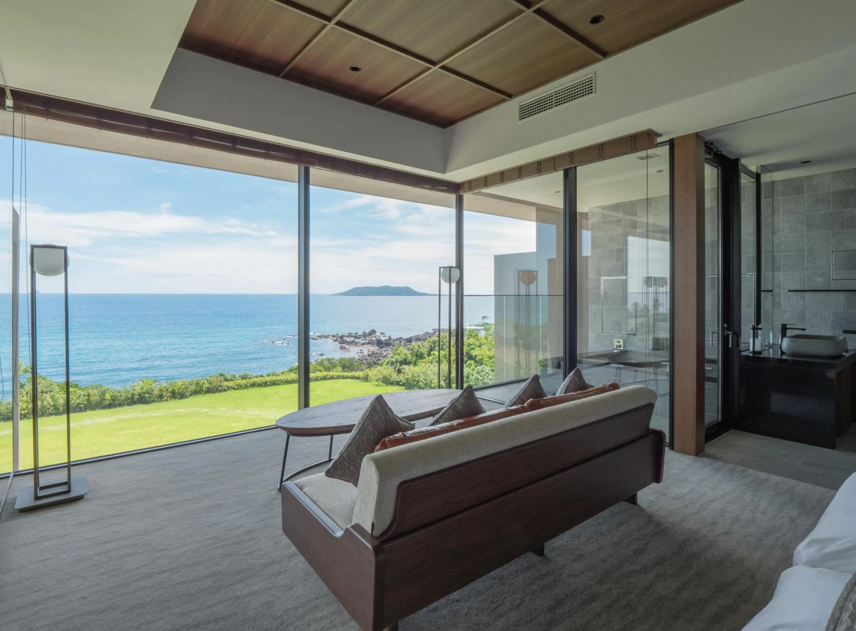 View (from property/room) in GOTO RETREAT by Onko Chishin