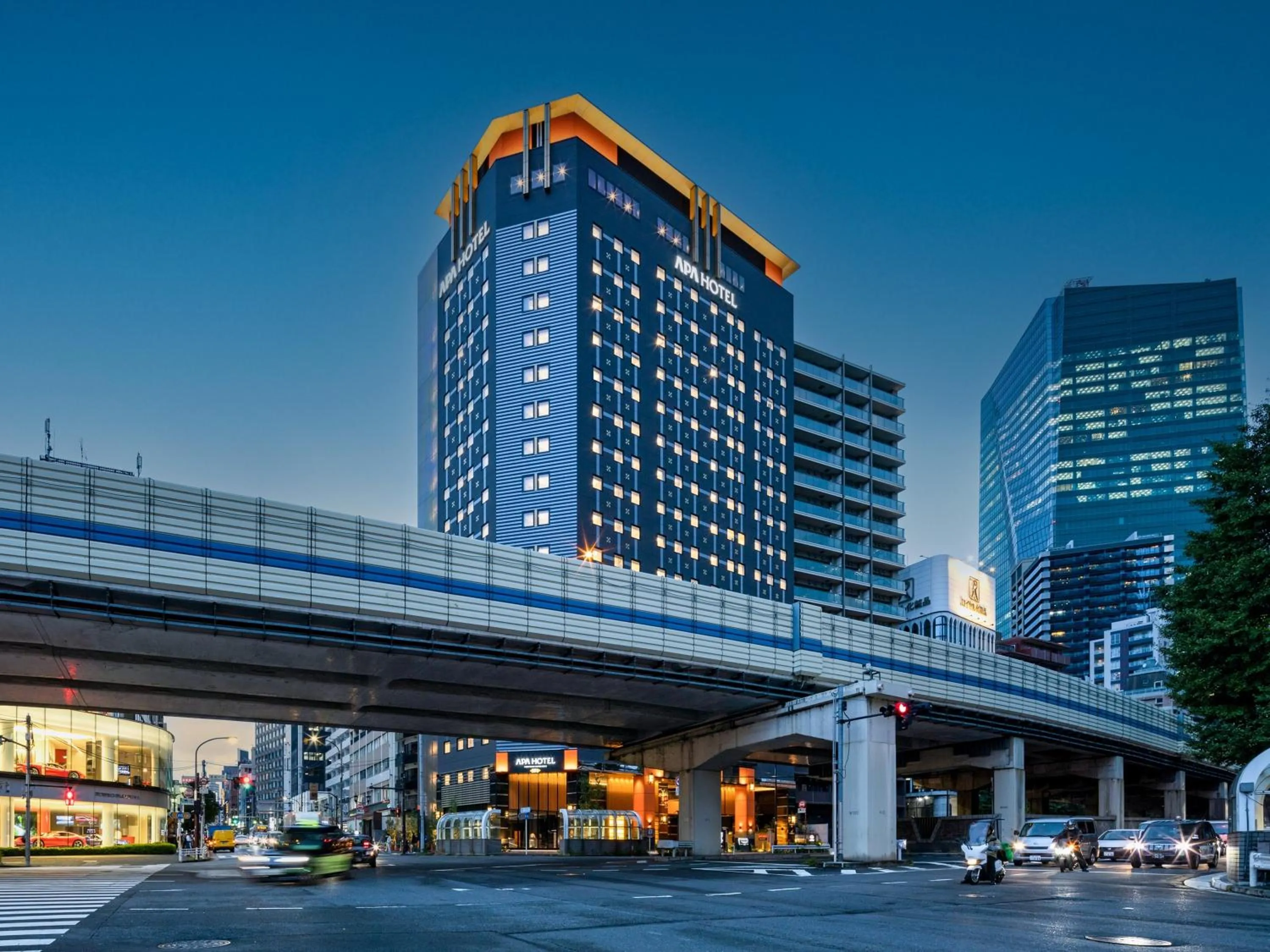 Property building in APA Hotel & Resort Roppongi Ekihigashi