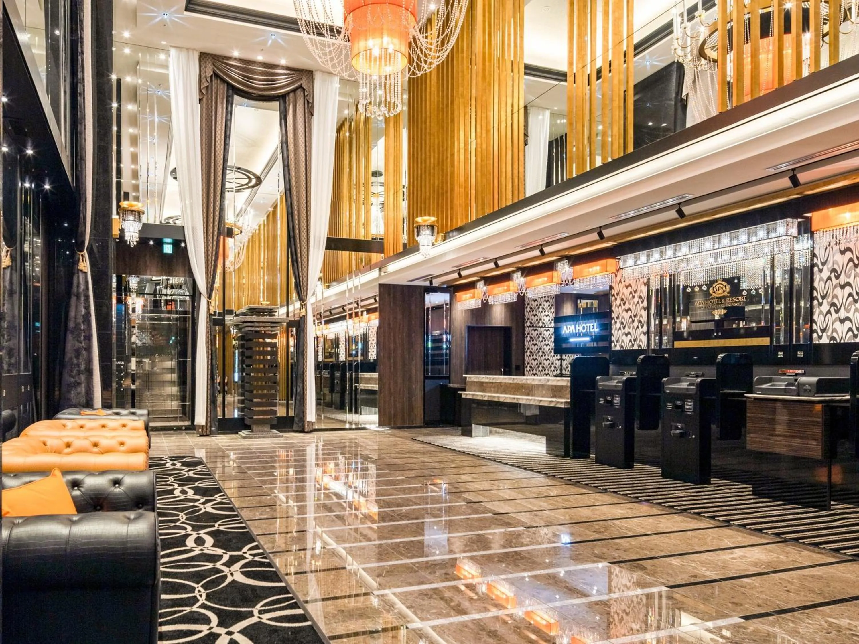Lobby or reception in APA Hotel & Resort Roppongi Ekihigashi
