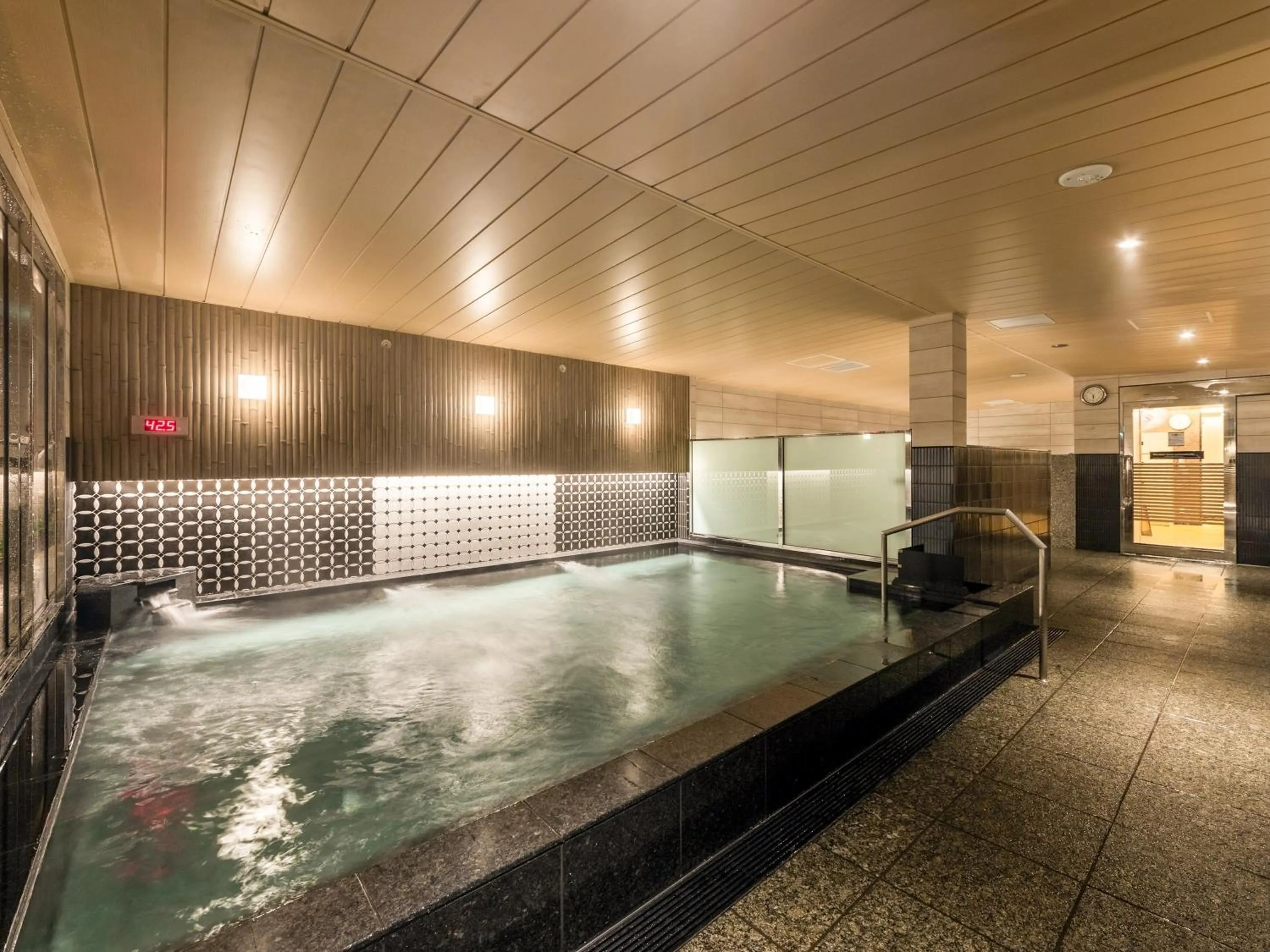 Public Bath in APA Hotel & Resort Roppongi Ekihigashi