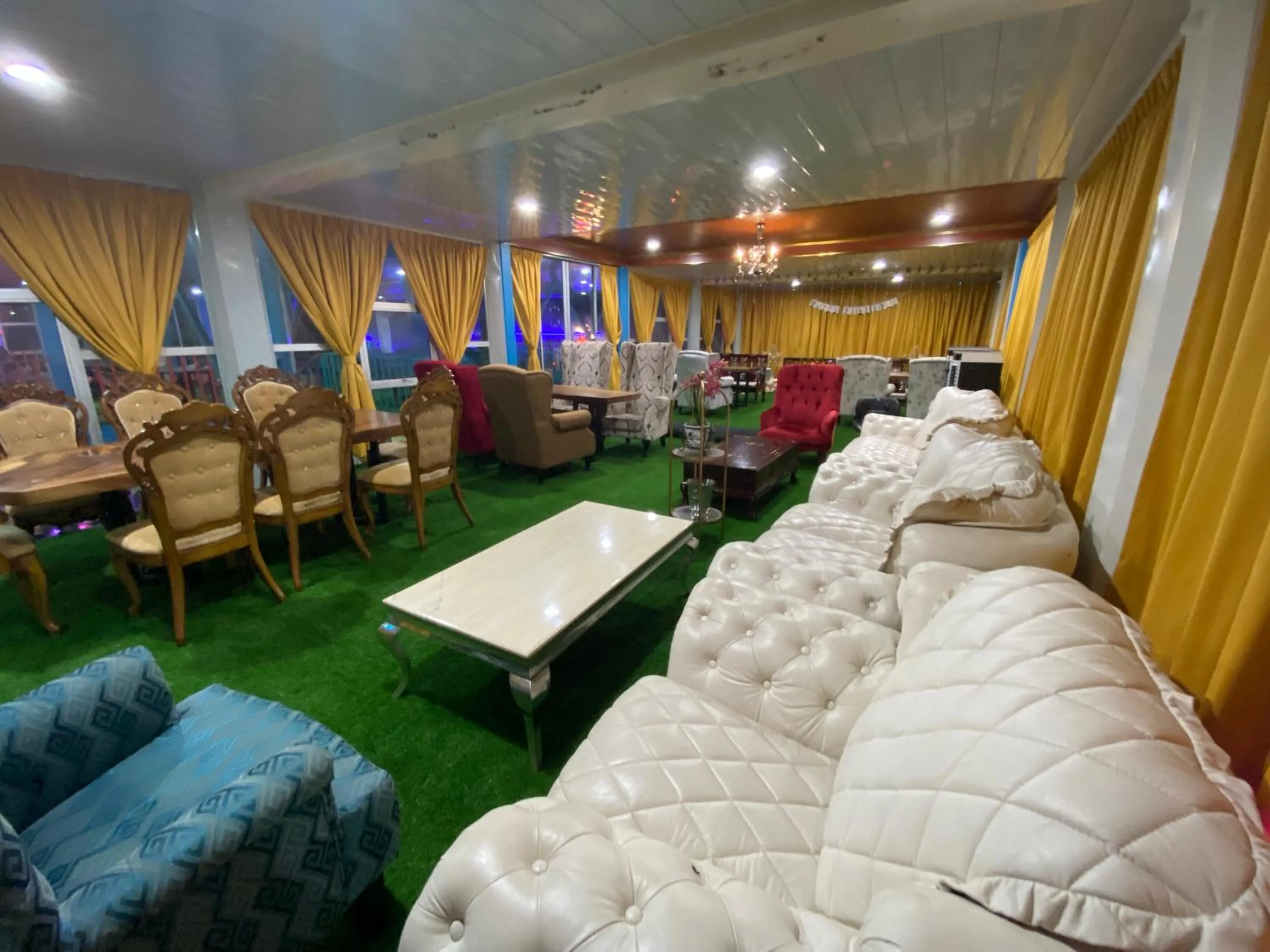 Banquet/Function facilities in Awangan Palace