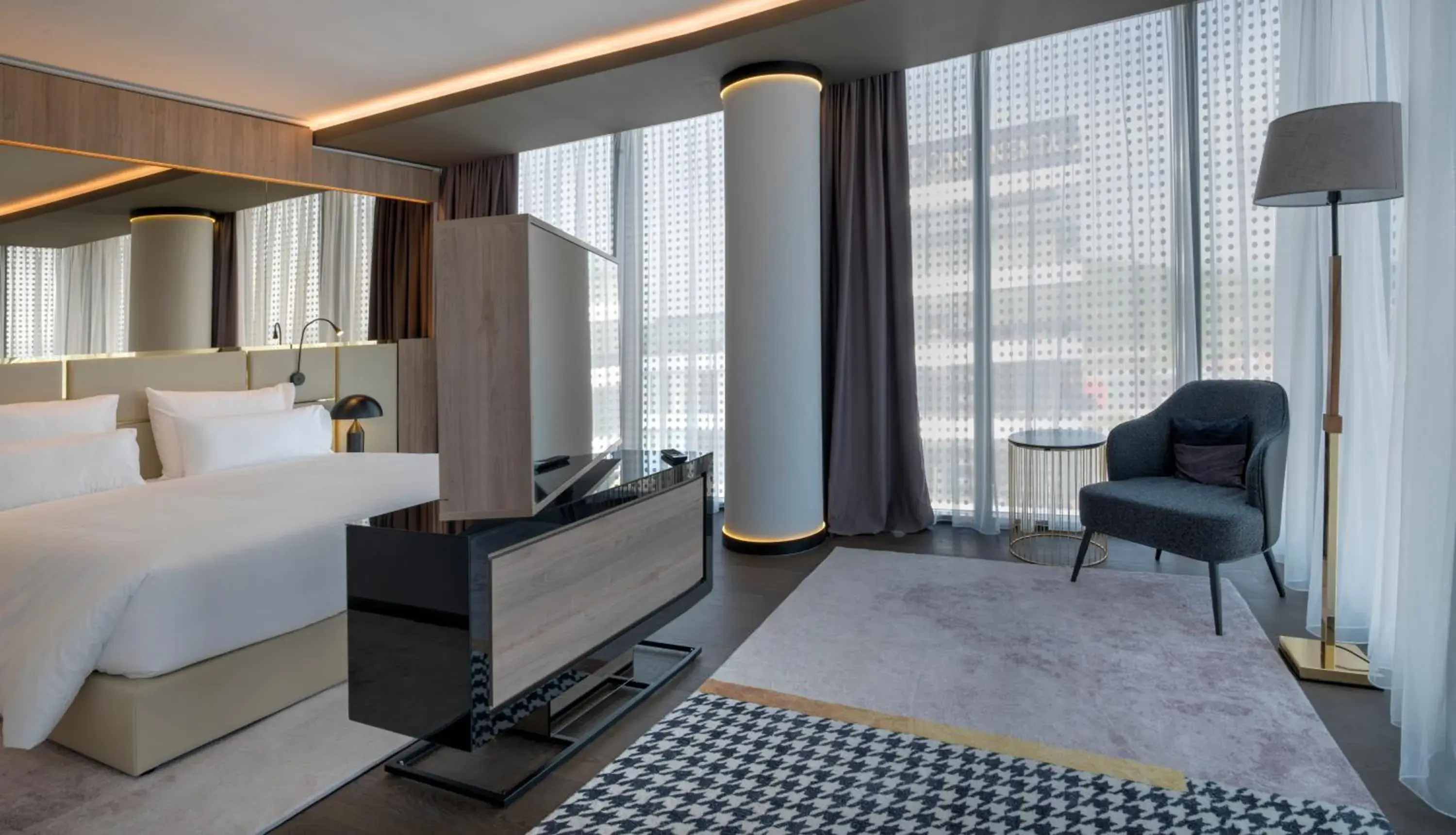 Superior Deluxe Double Room in Grand Plaza Hotel & Congress Center Superior Deluxe Double Room in Grand Plaza Hotel & Congress Center