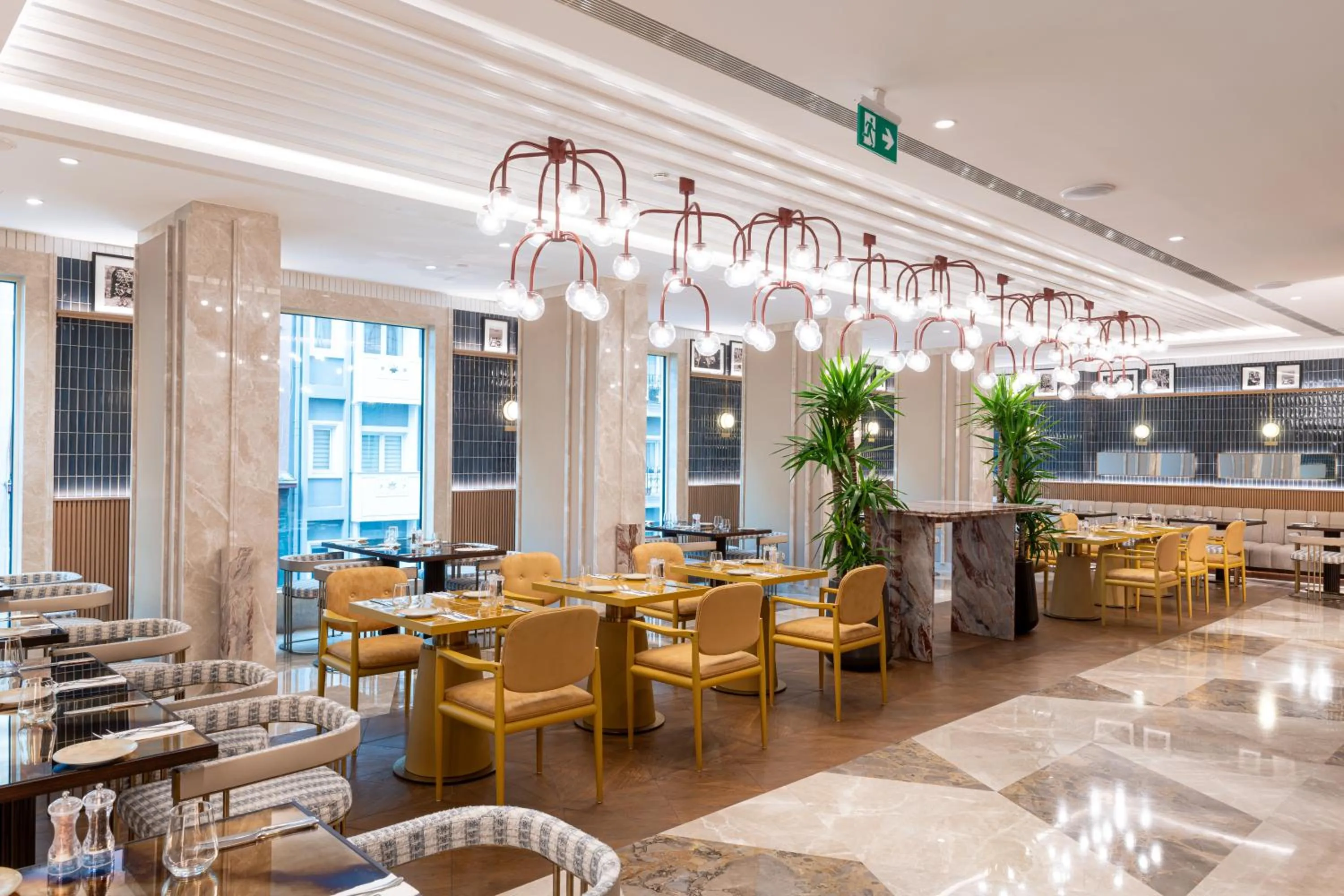 Restaurant/places to eat in Ramada Plaza By Wyndham Istanbul City Center