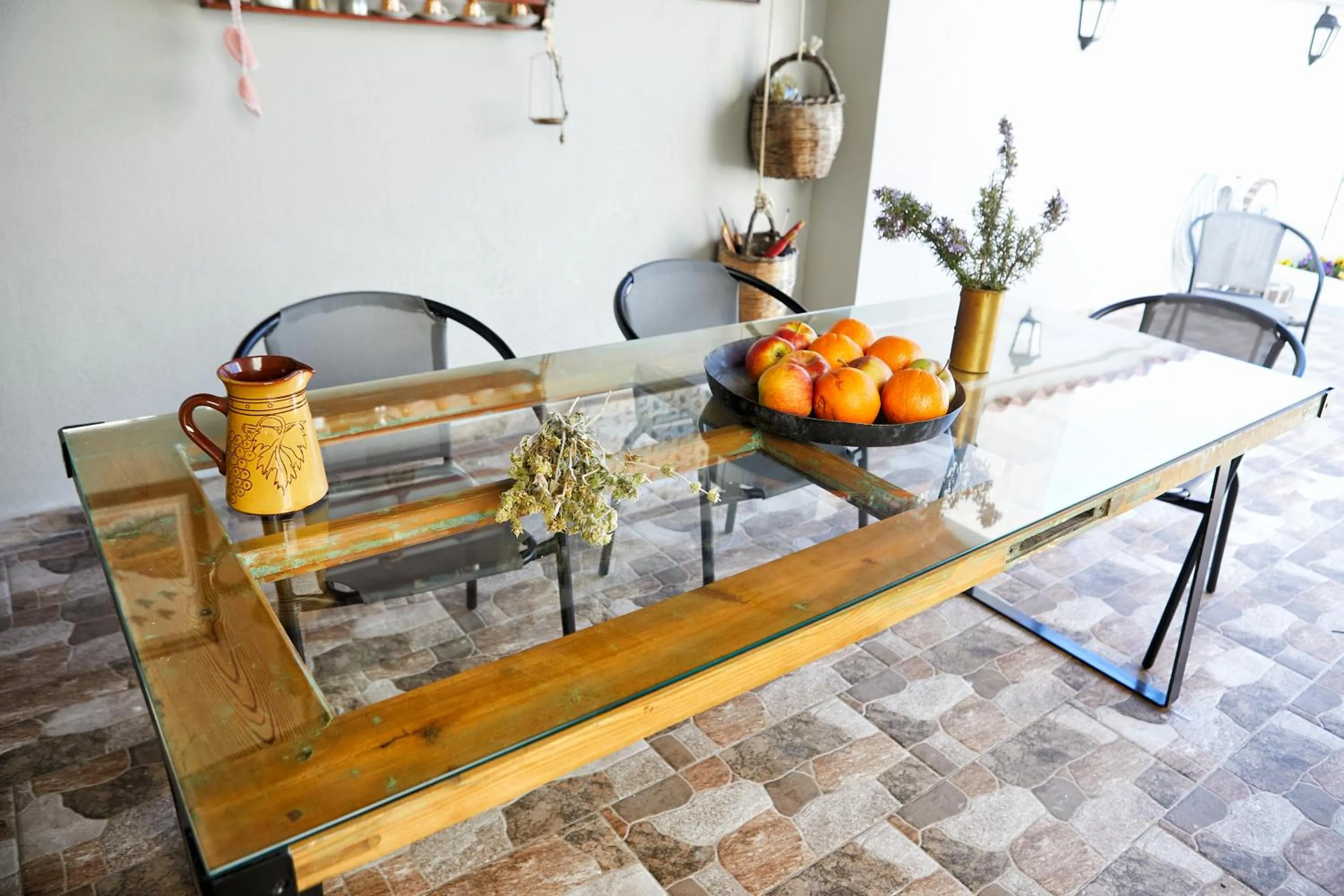 Dining area in Romilia Guesthouse